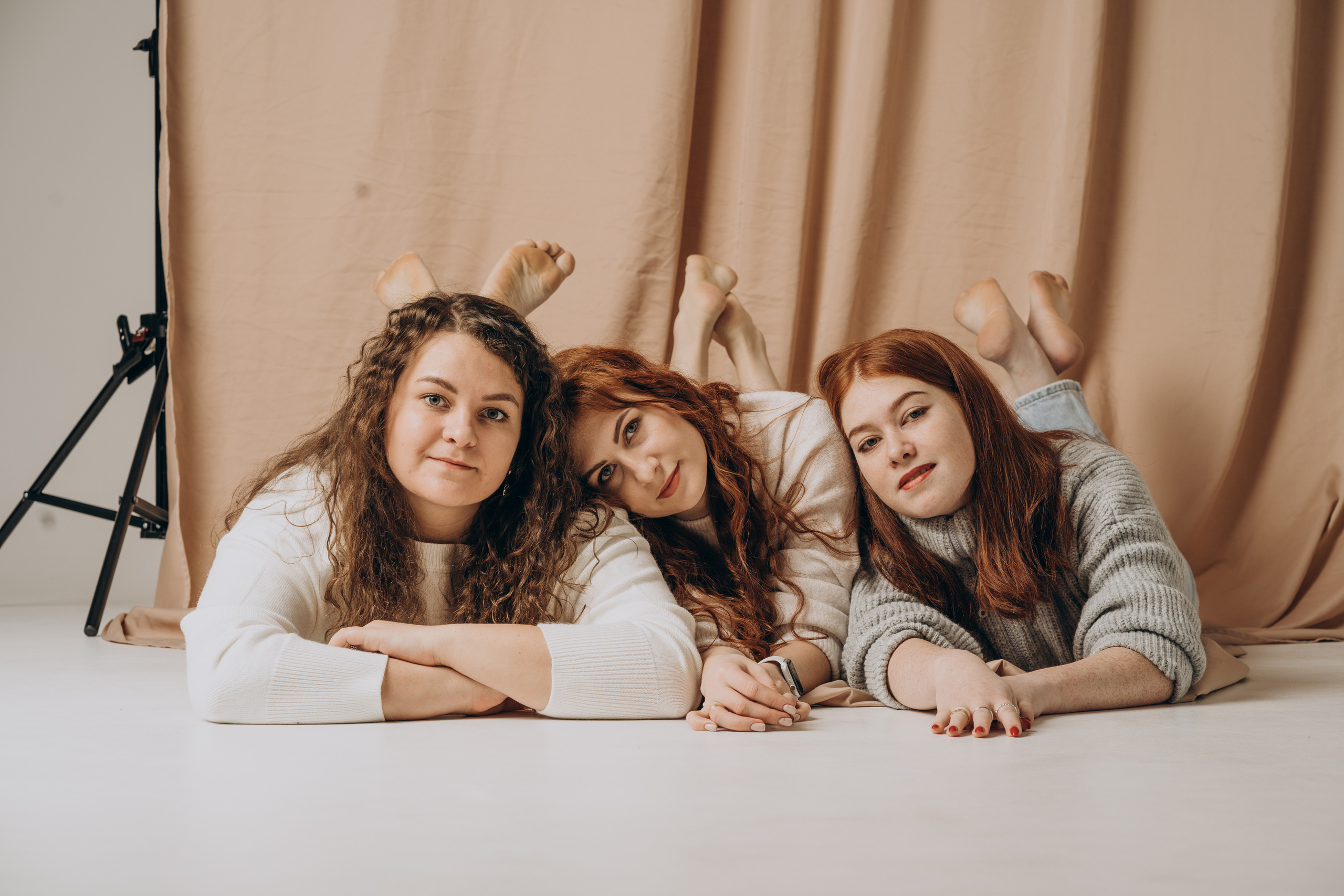 Сестры и малышка. Фотограф в Санкт-Петербурге Вера Пудовкина