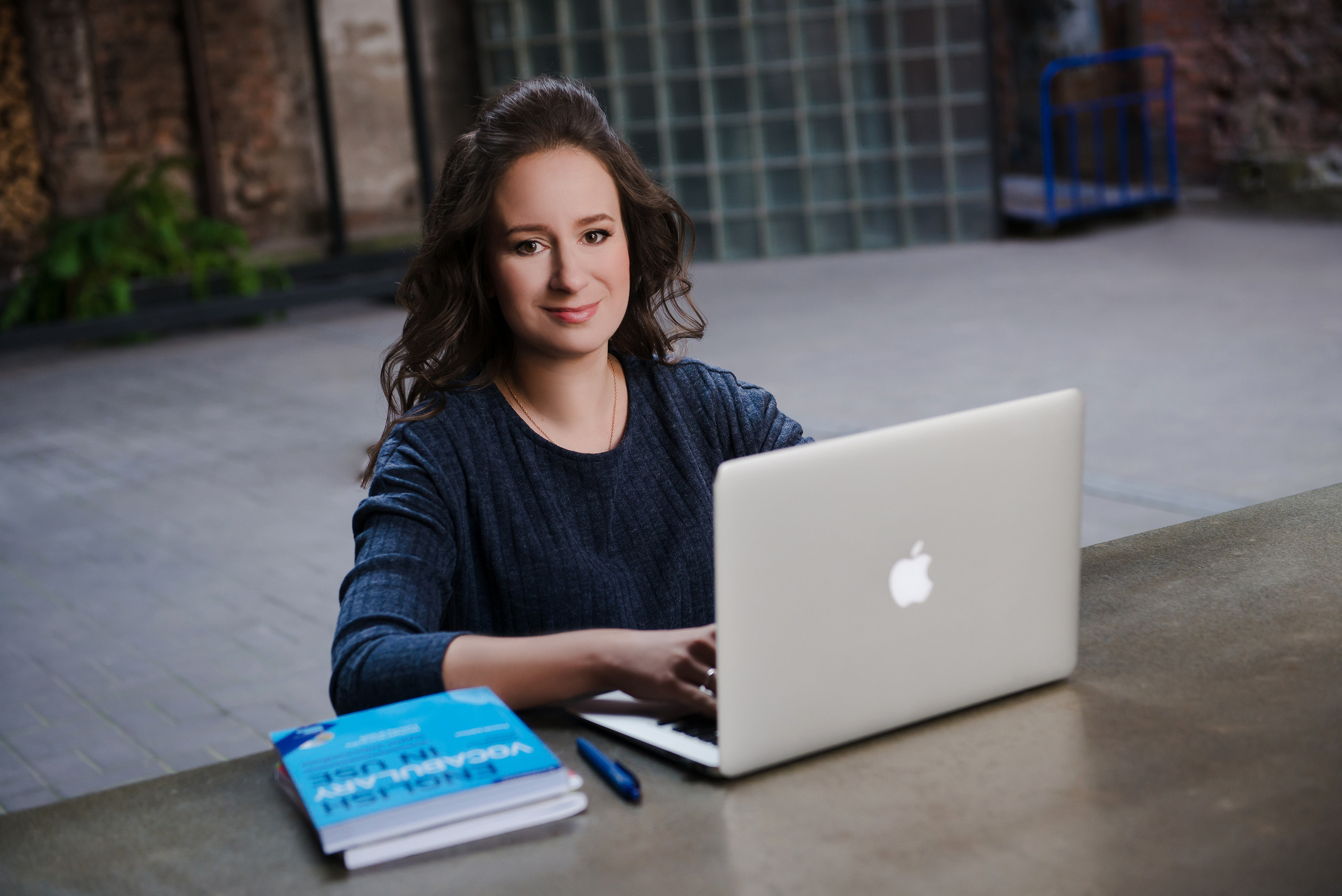 Настя. Ниша: Преподаватель английского. Фотограф для контента Мария Золотарева (СПб)