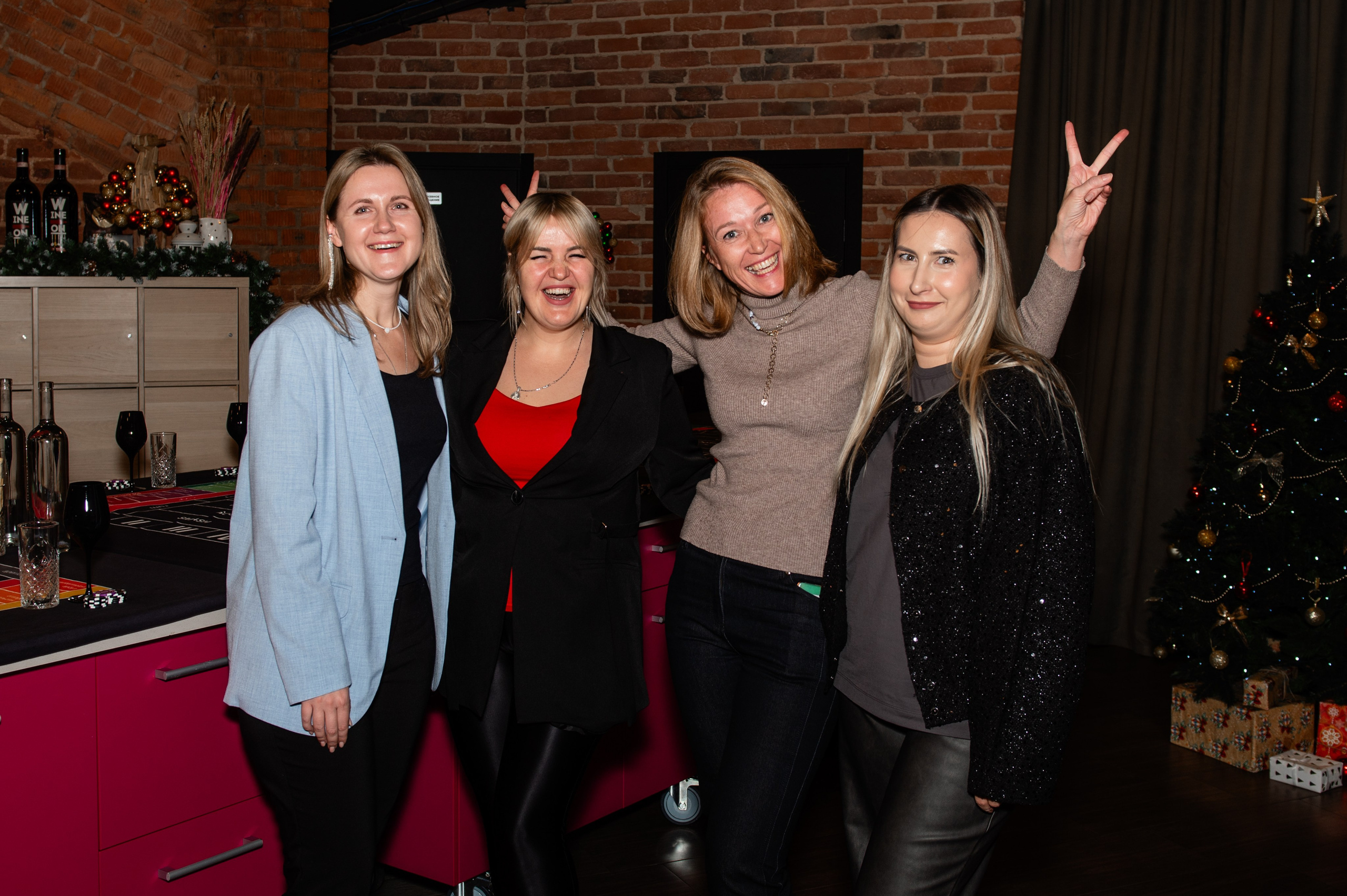 Корпорат Yapay. Профессиональный фотограф в Москве Александра Харламова