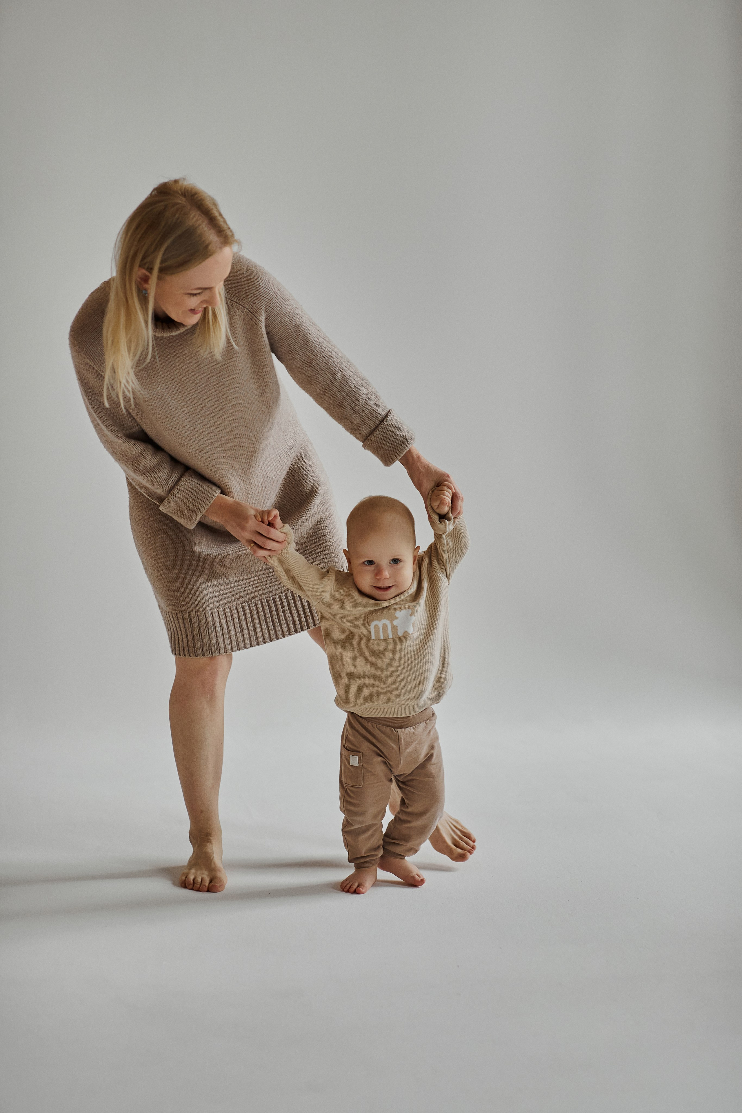 Семейная фотосессия Москва. Свадебный и семейный фотограф в Сочи-Красной поляне Ларионова Анна