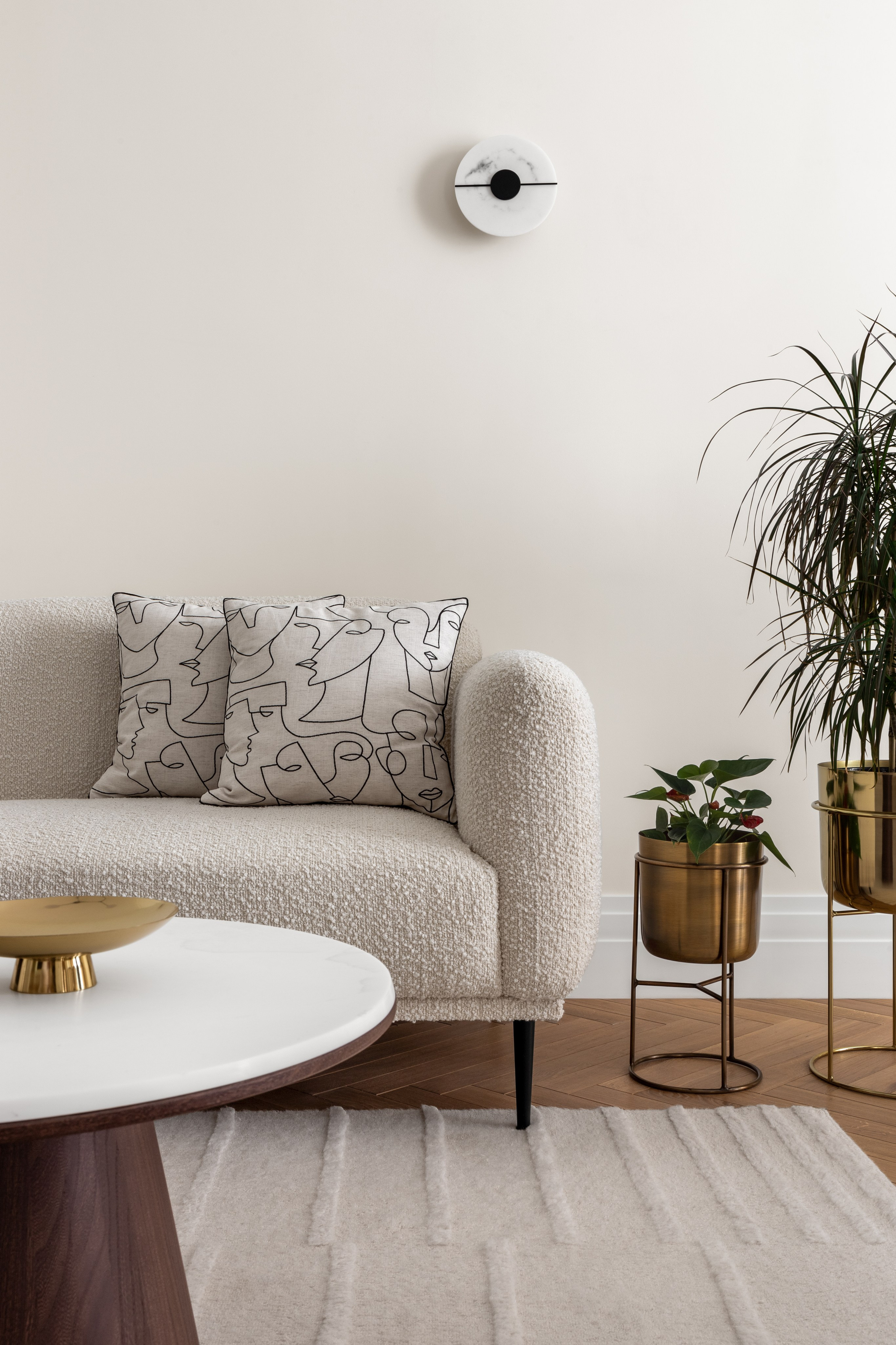 Фотосъёмка домашнего текстиля в интерьере. Roman Yakunin — interior photographer in Almaty, Kazakhstan