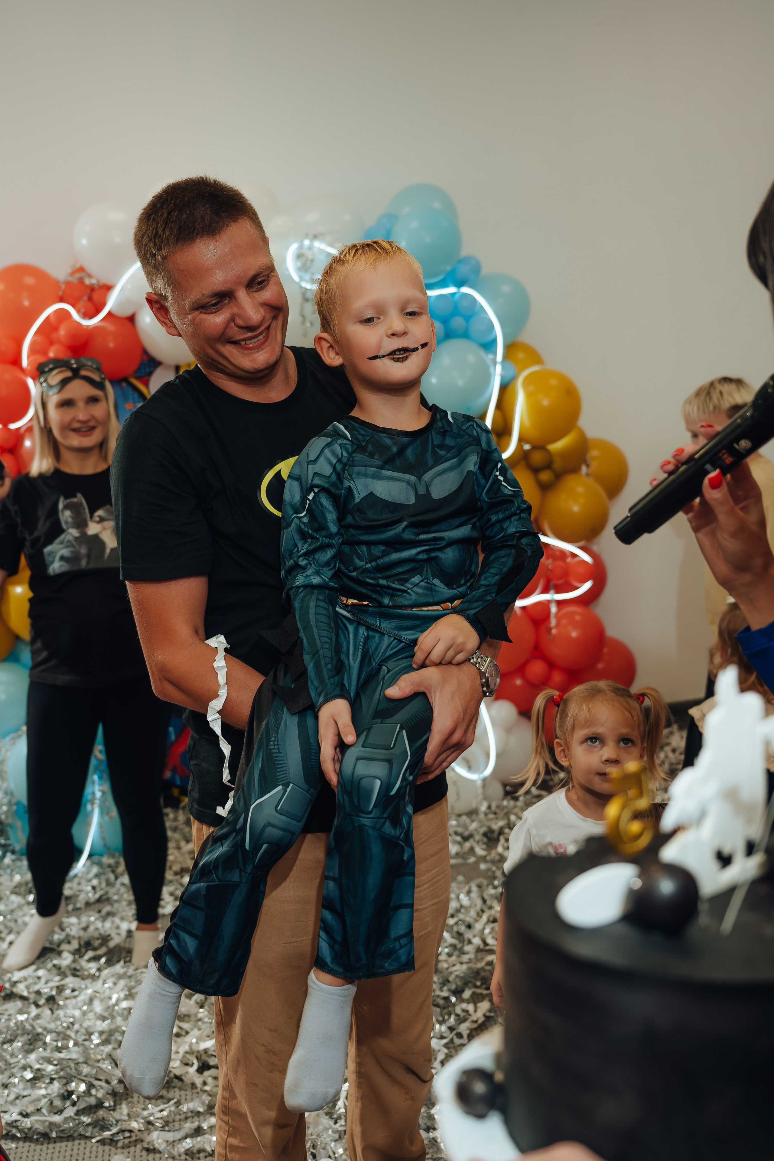 Праздник Льва в Мультифокс. Детский и семейный фотограф Катерина Мишина