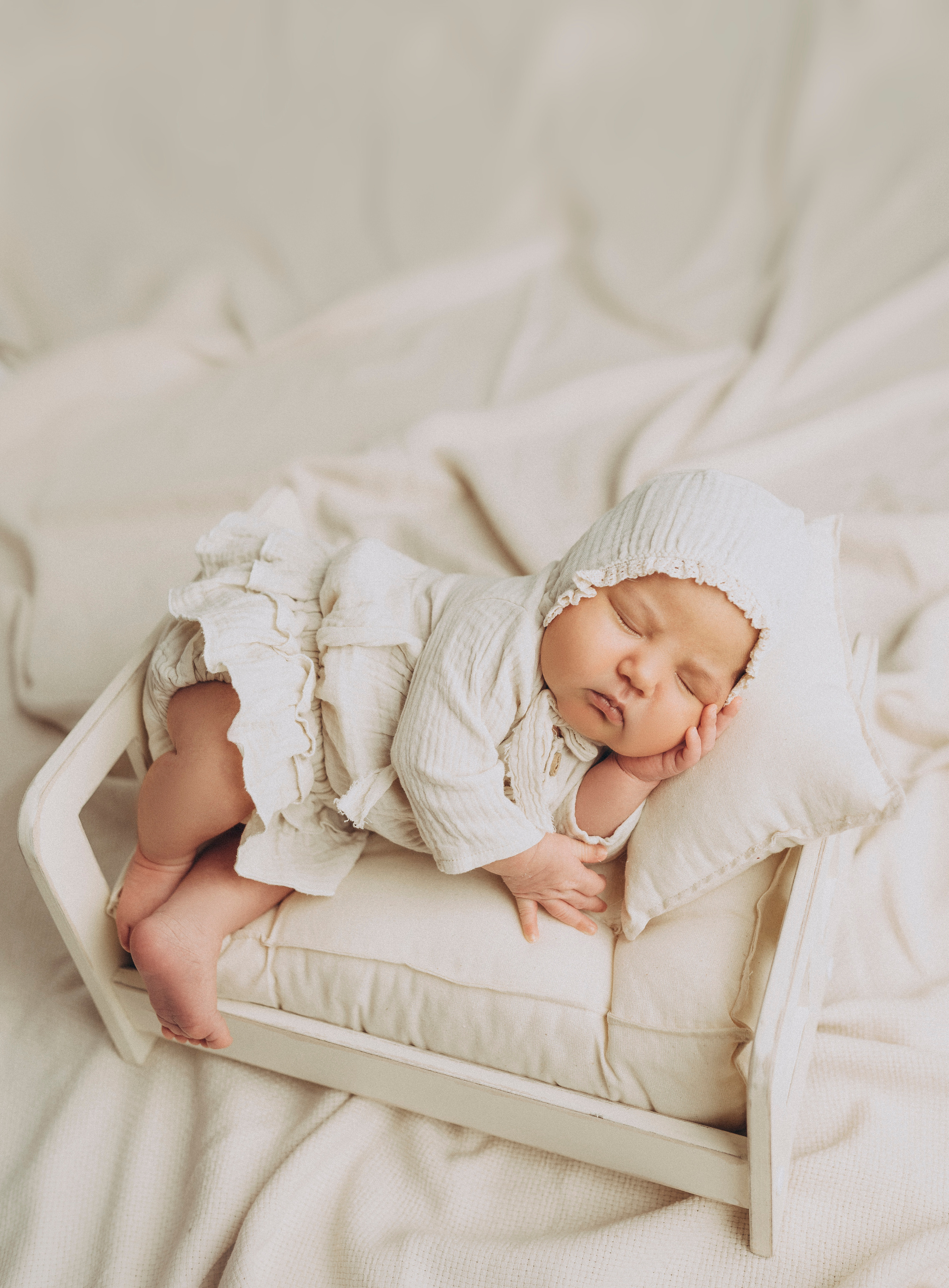 Айза 23 дня. Фотограф новорожденных в Москве Щелково и МО Ангелина Энговатова