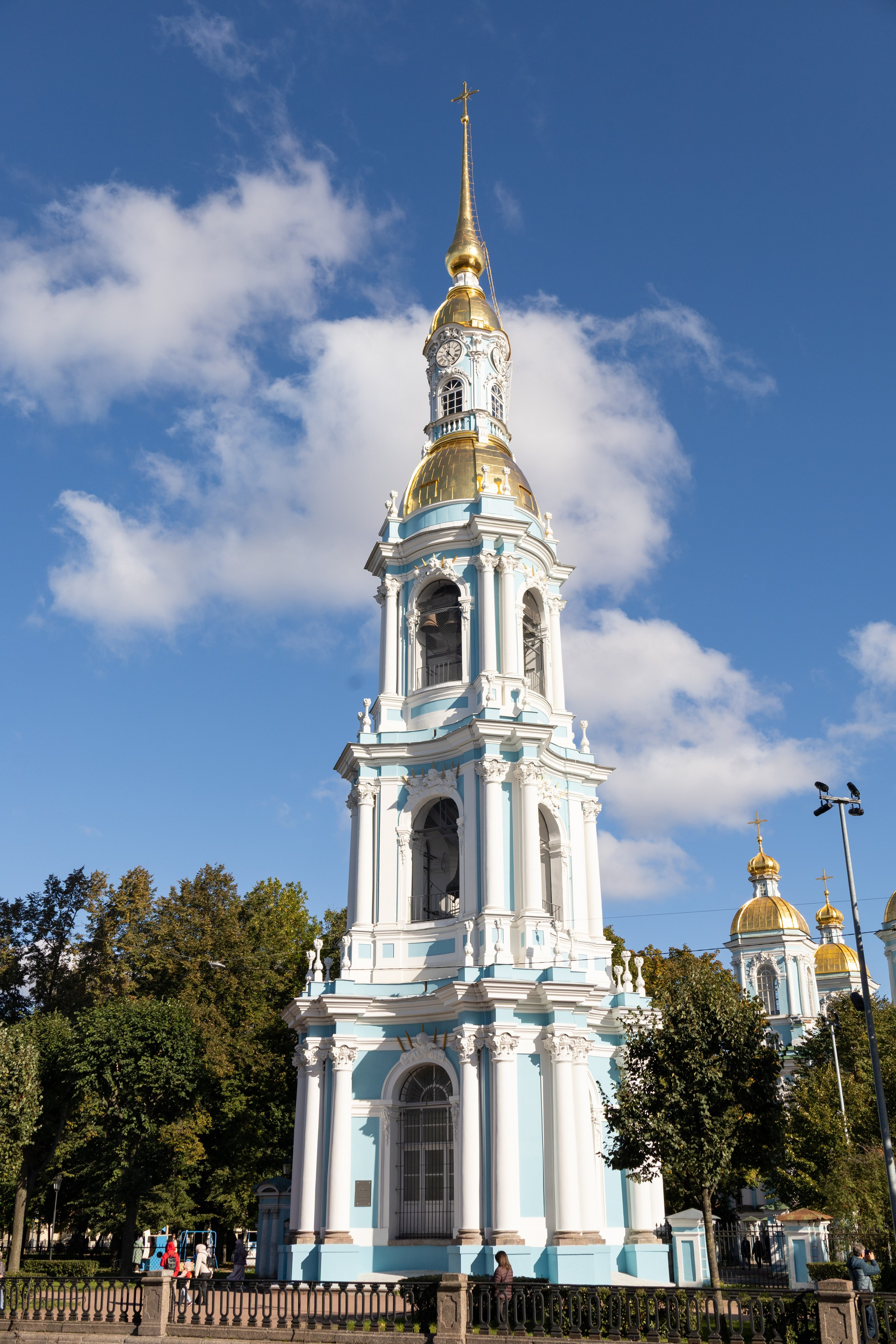 Неделя 16-я по Пятидесятнице, по Воздвижении. Глас 7-й. Попразднство Воздвижения Креста. Вмч. Никиты. НИКОЛО-БОГОЯВЛЕНСКИЙ МОРСКОЙ СОБОР