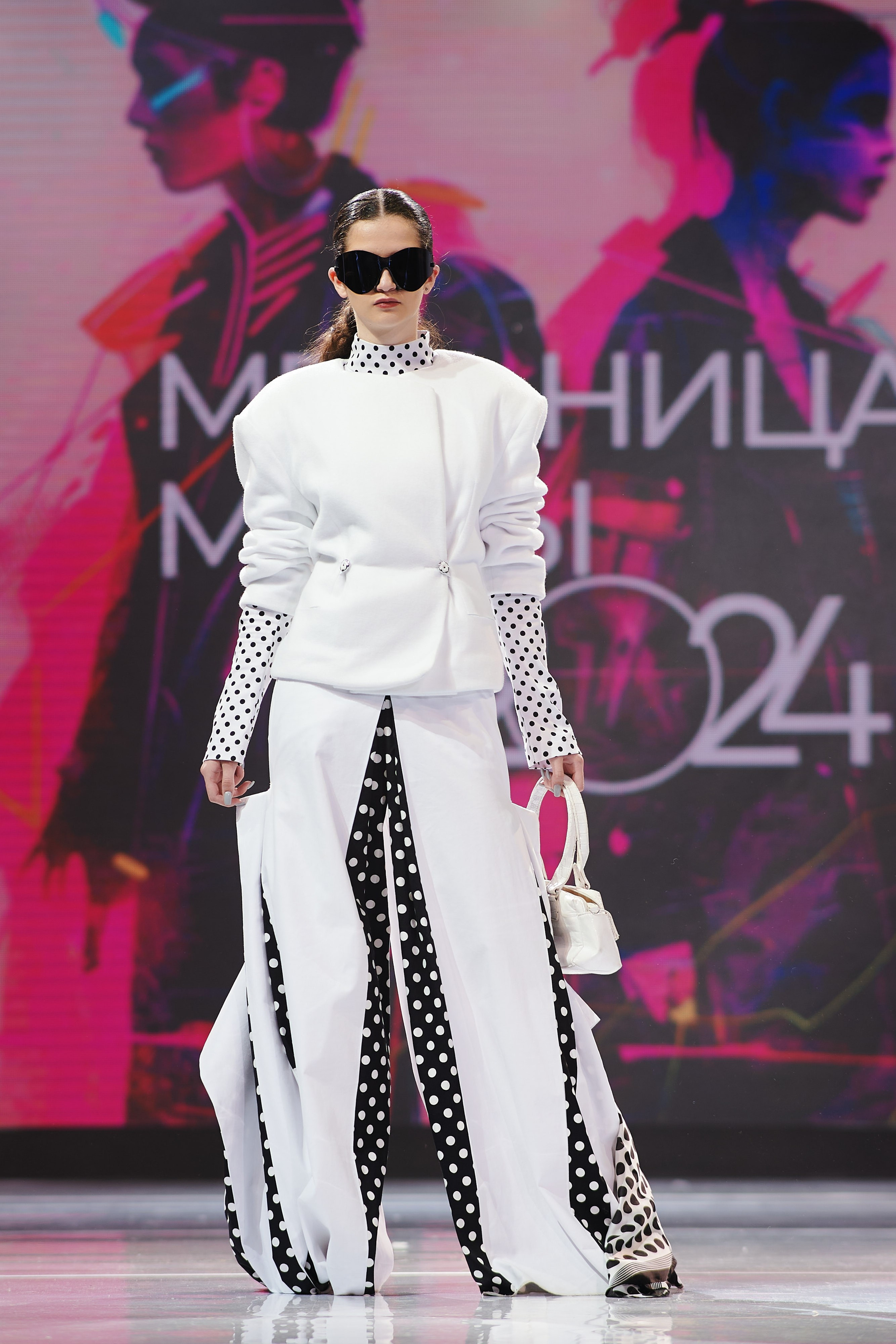 Мельница моды. Репортажной фотограф Ариан