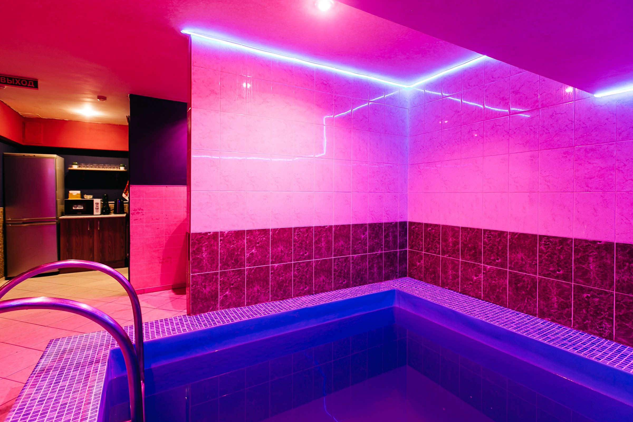 Дачная, 21/1 (лофт 2). Душевный фотограф Ваших самых ярких событий Марина Погребняк