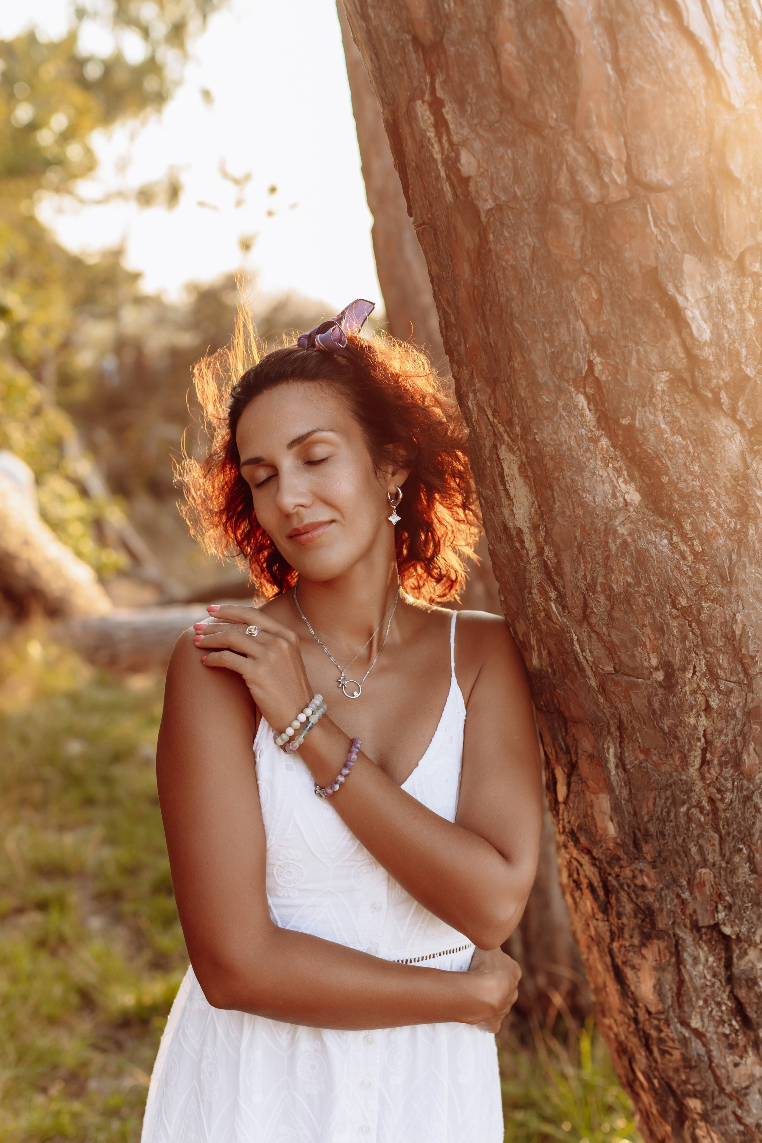 Подруги Пионеский Сосновый бор закат. Фотограф в Калининграде свадебная фотография, репортажная, фотосессии