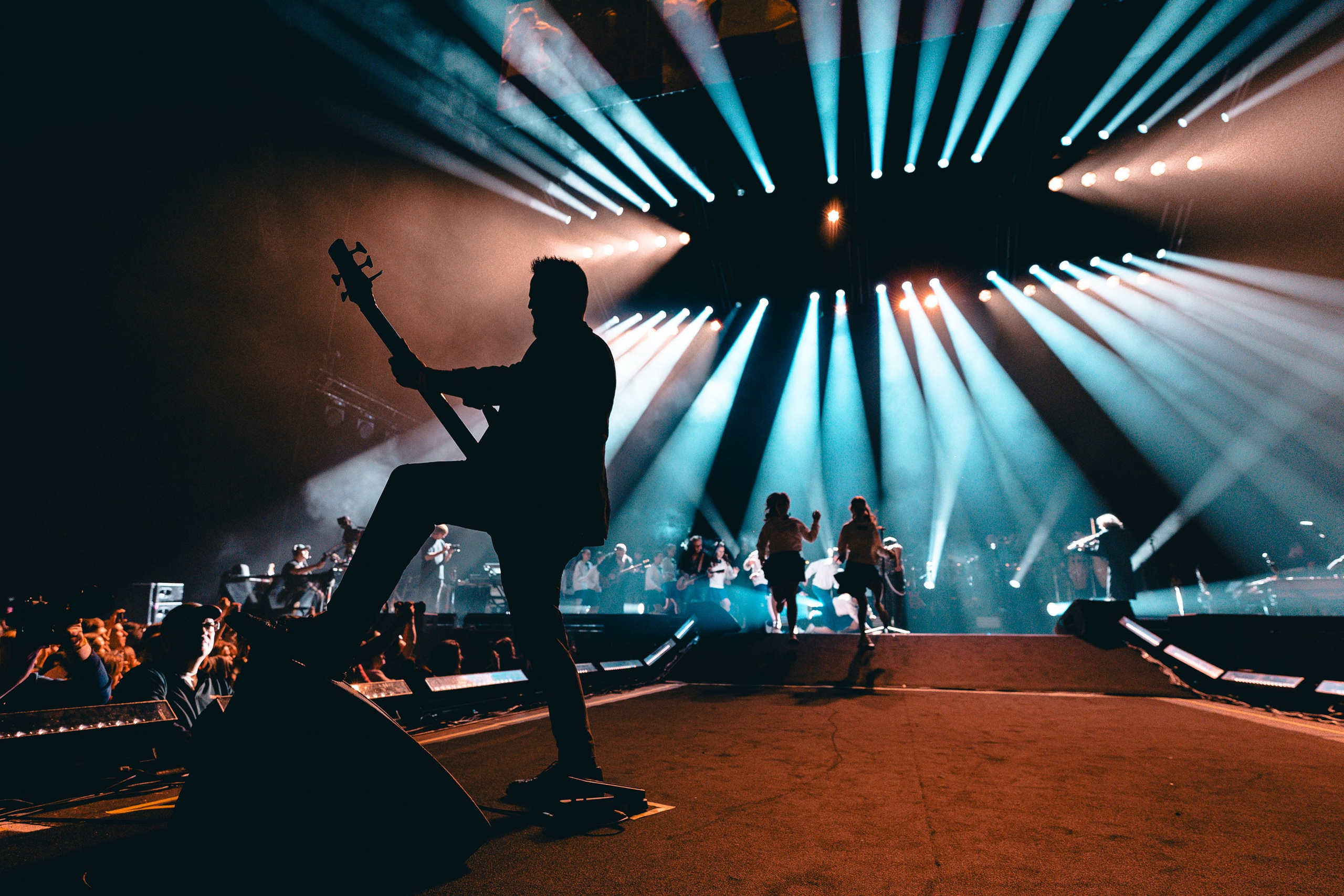 Гарик Сукачёв. Магия музыки в кадре: Концертная Фотография