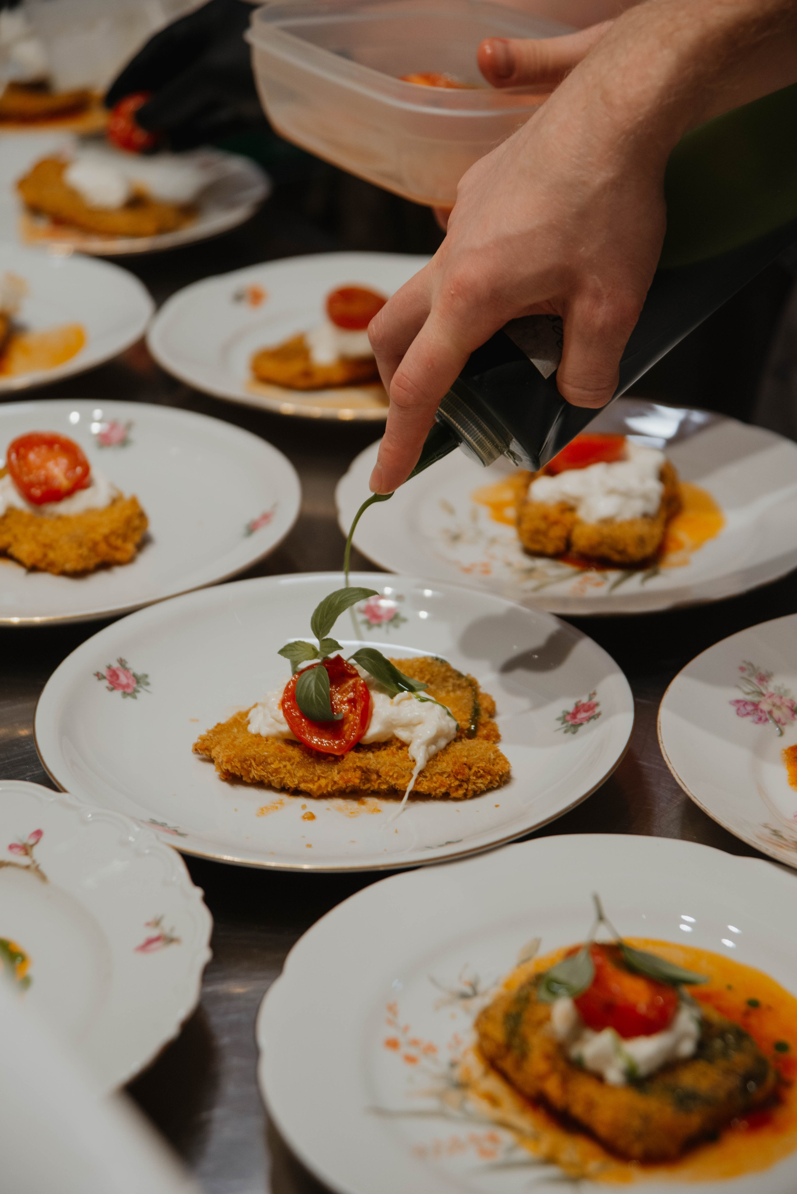 Шеф-тейбл в ресторане La Volte. Ксения Glossa. Портретный и репортажный фотограф в Самаре