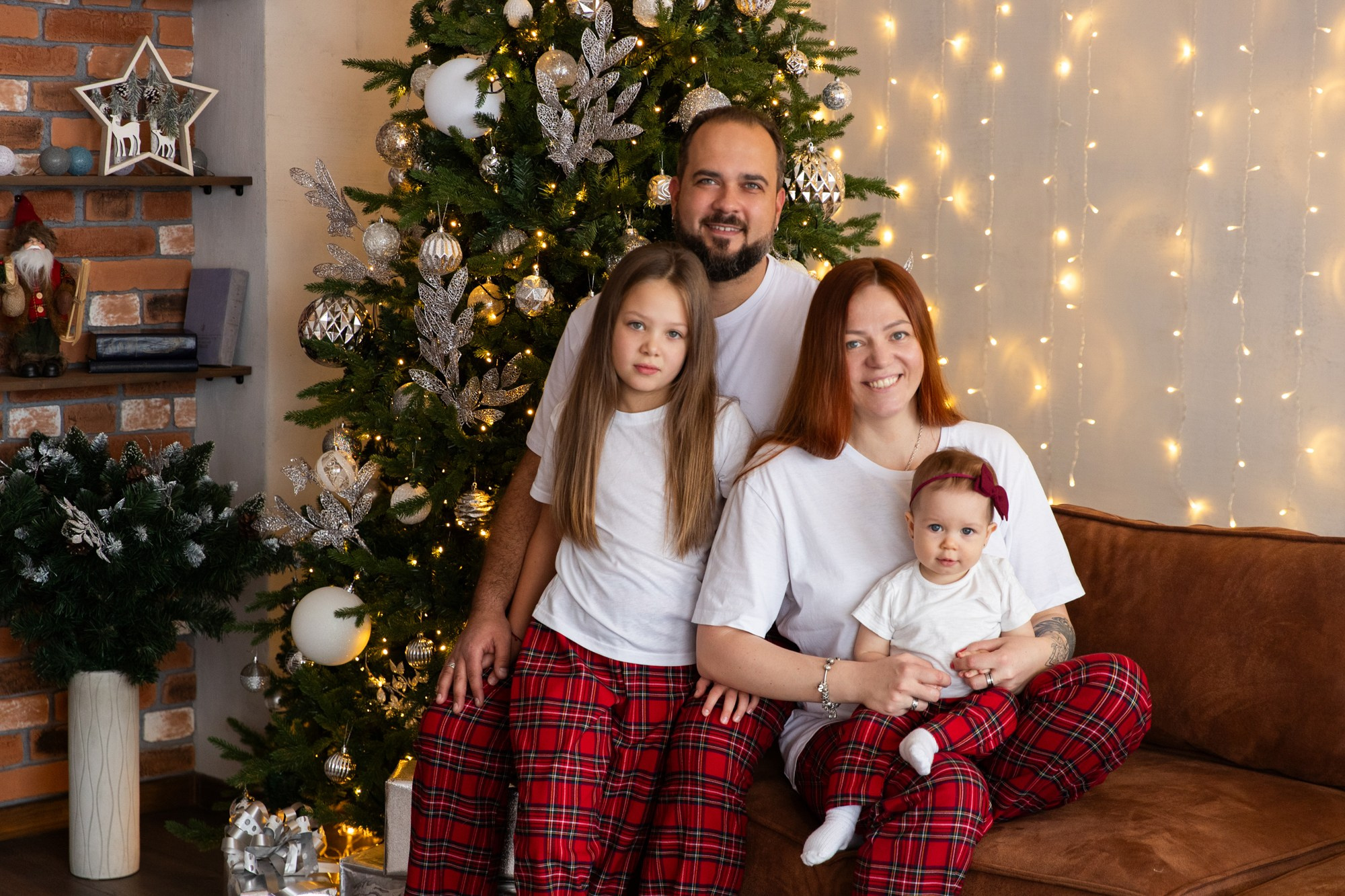 Семейная Новогодняя фотосессия. Профессиональный фотограф Анастасия Кохно