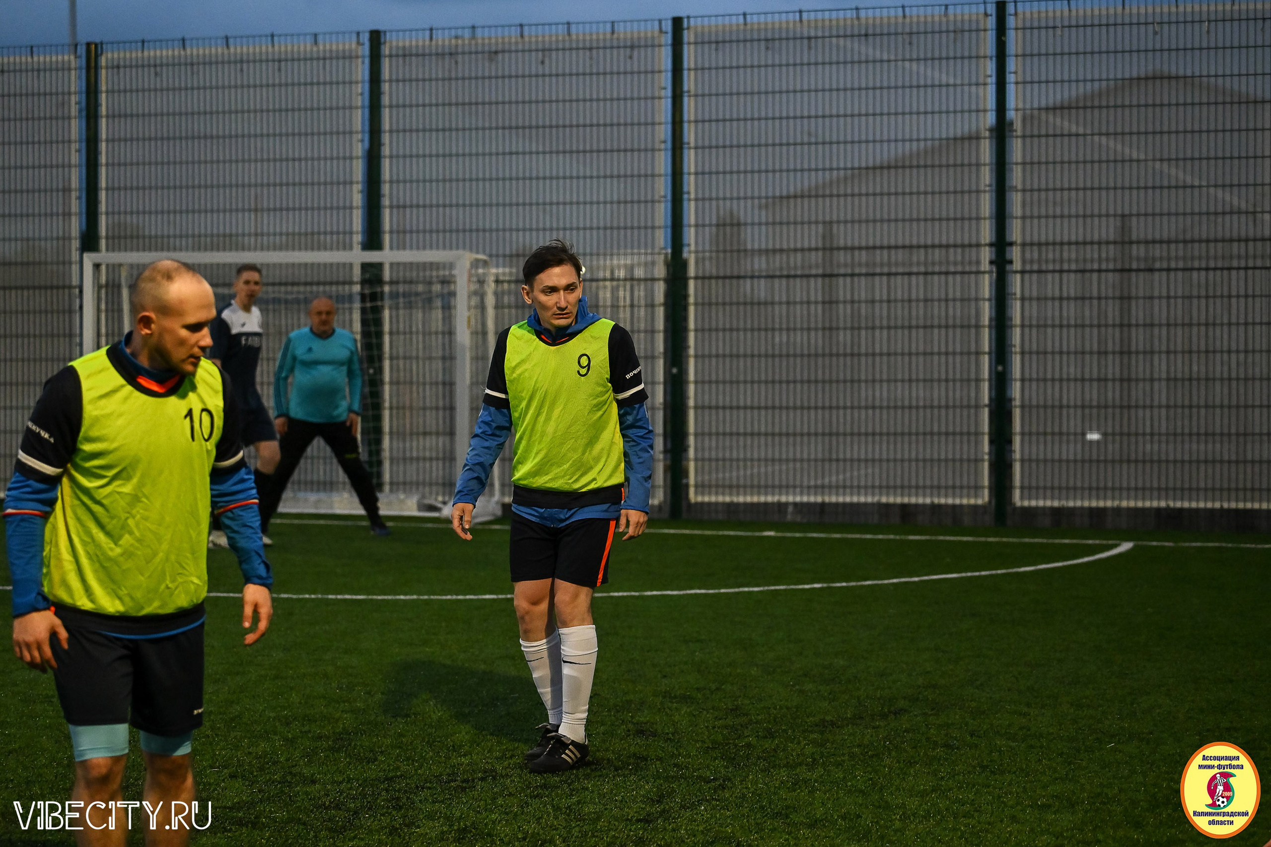 ИГРЫ МИНИ-ФУТБОЛЬНОЙ ЛИГИ. VIBECITY.RU Вайб Сити Ру Фоторепортажи Фотоотчеты Калининград