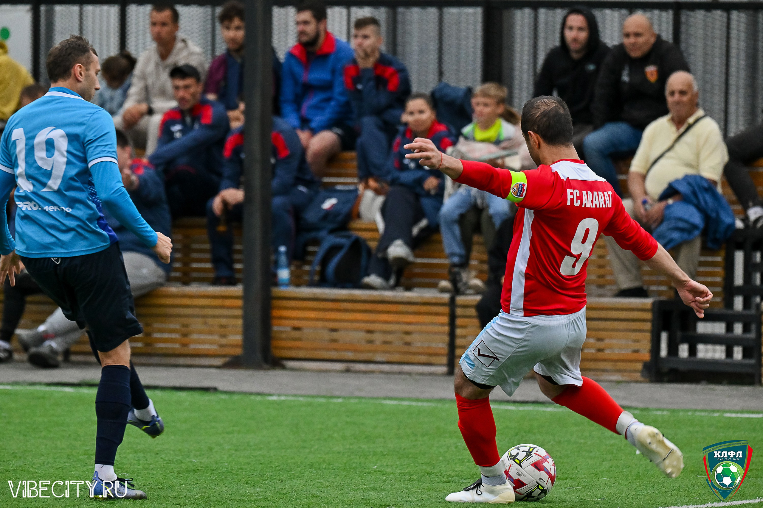 ФИНАЛЬНЫЕ МАТЧИ ПЛЕЙ-ОФФ XXl ЛЕТНЕГО КУБКА КАЛИНИНГРАДСКОЙ ЛФЛ. VIBECITY.RU Вайб Сити Ру Фоторепортажи Фотоотчеты Калининград