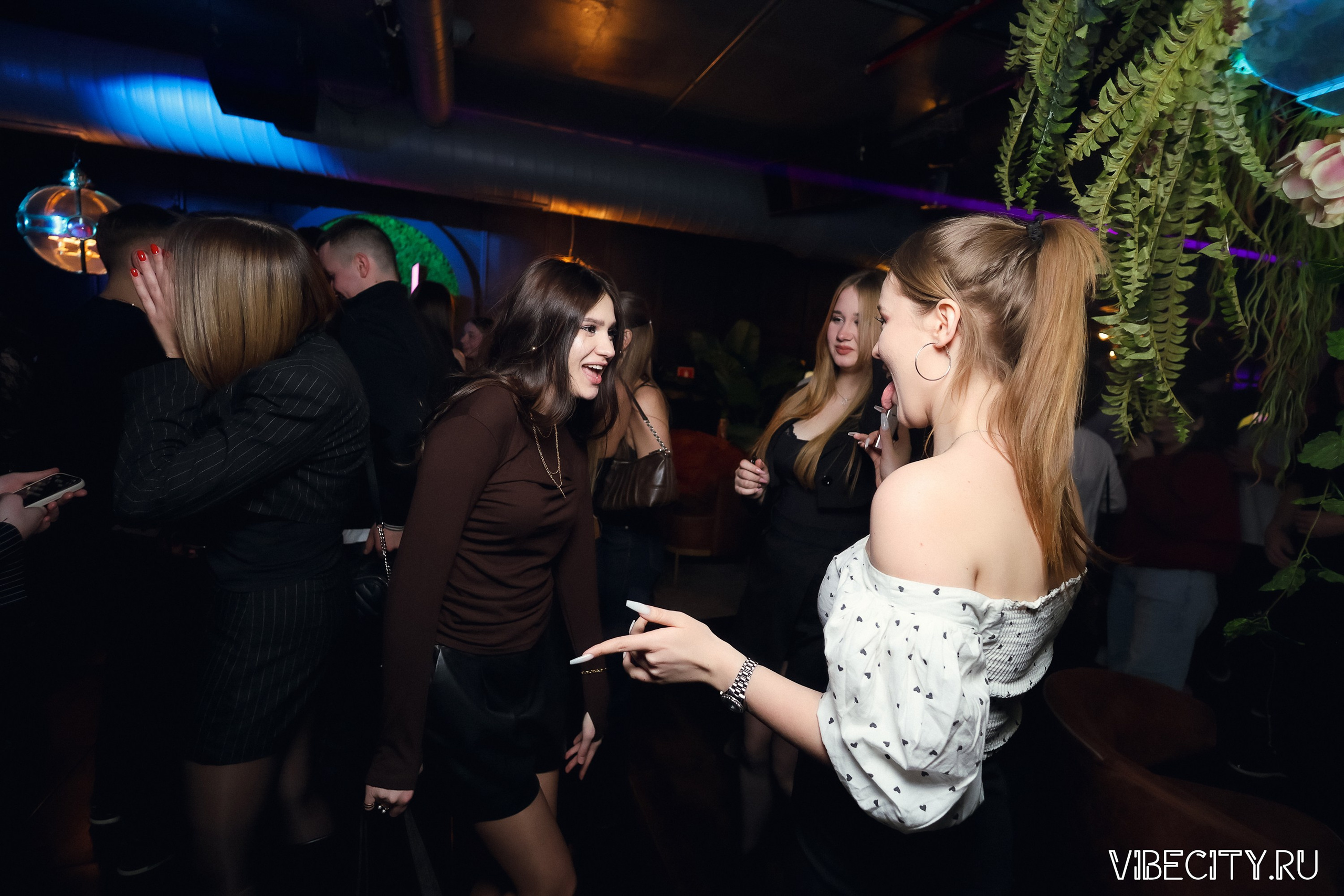 DOUBLE U. VIBECITY.RU Вайб Сити Ру Фоторепортажи Фотоотчеты Калининград