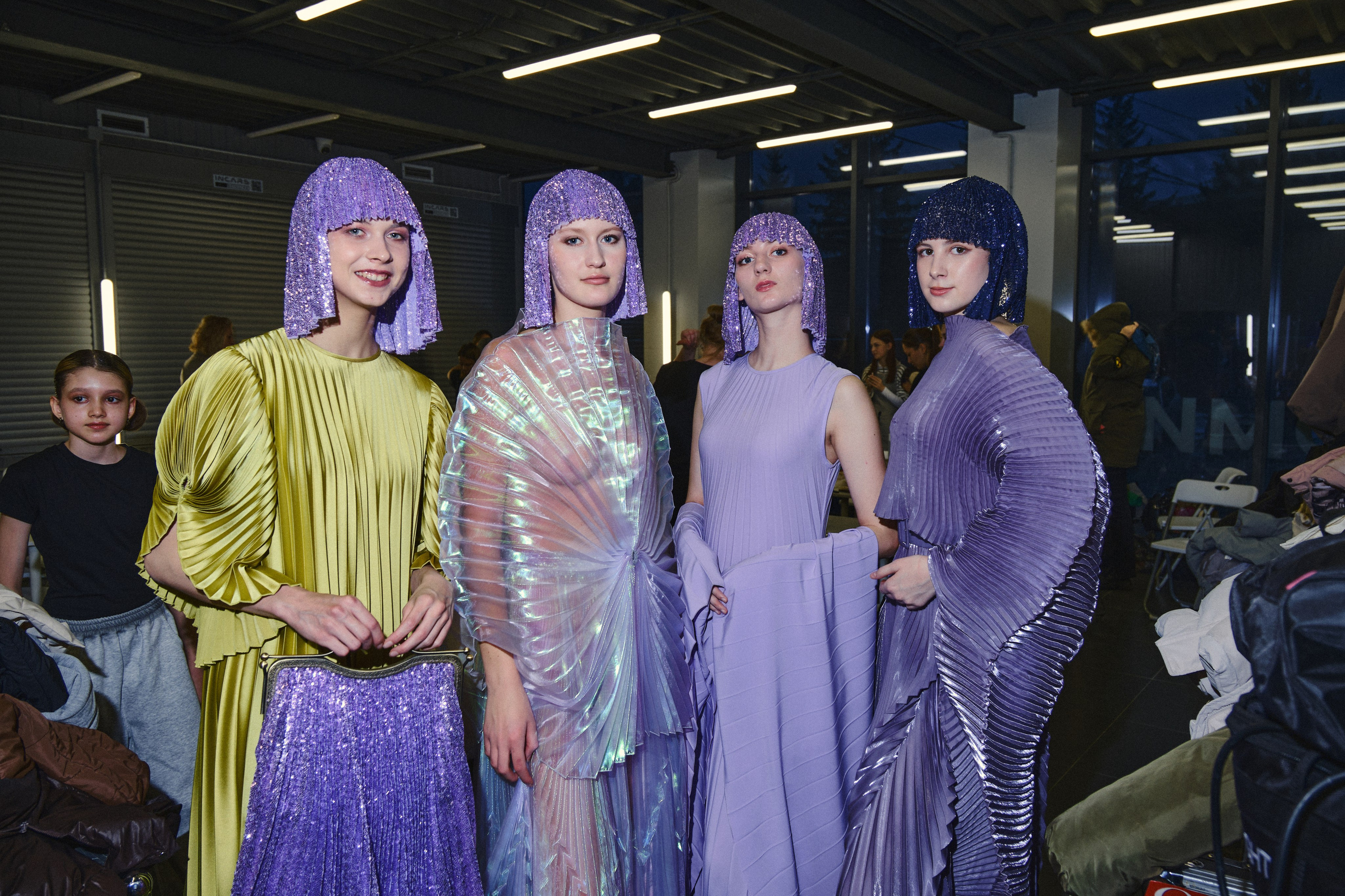 Fashion-show. Фэшн фотограф Арина Эльюс в Новосибирске