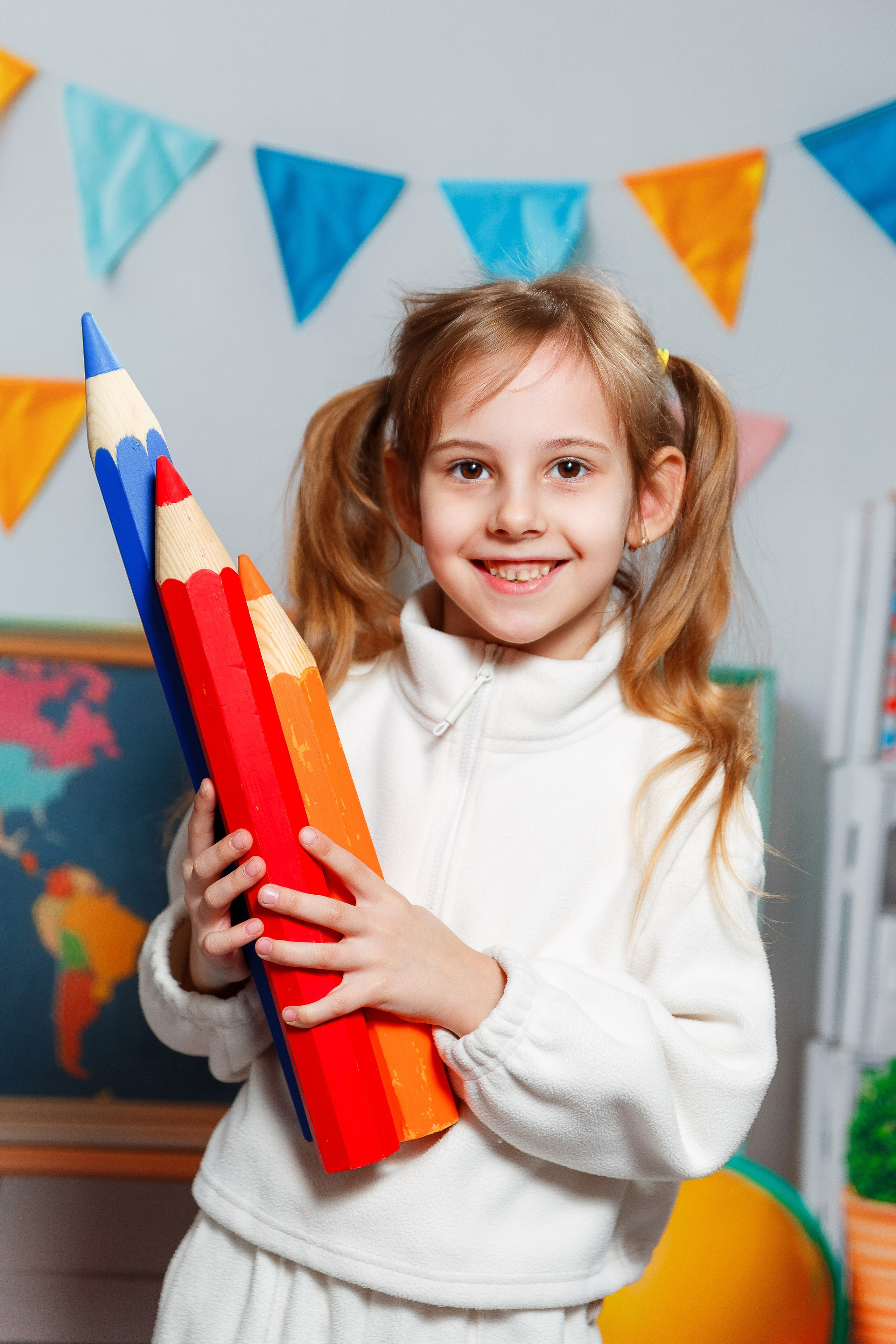 ИНТЕРЬЕРНЫЙ ФОТОФОН. Выпускные альбомы в Донецке и ДНР. Фотограф Донецк и ДНР