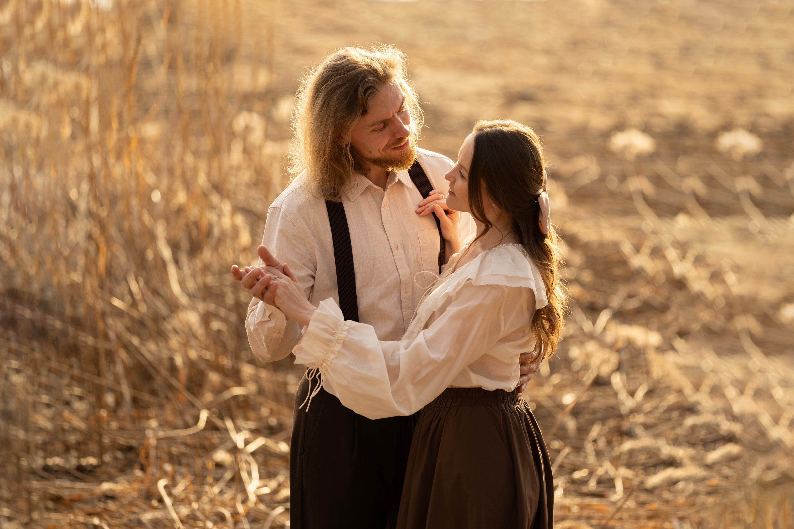 Женская, парная и семейная фотосессия на природе