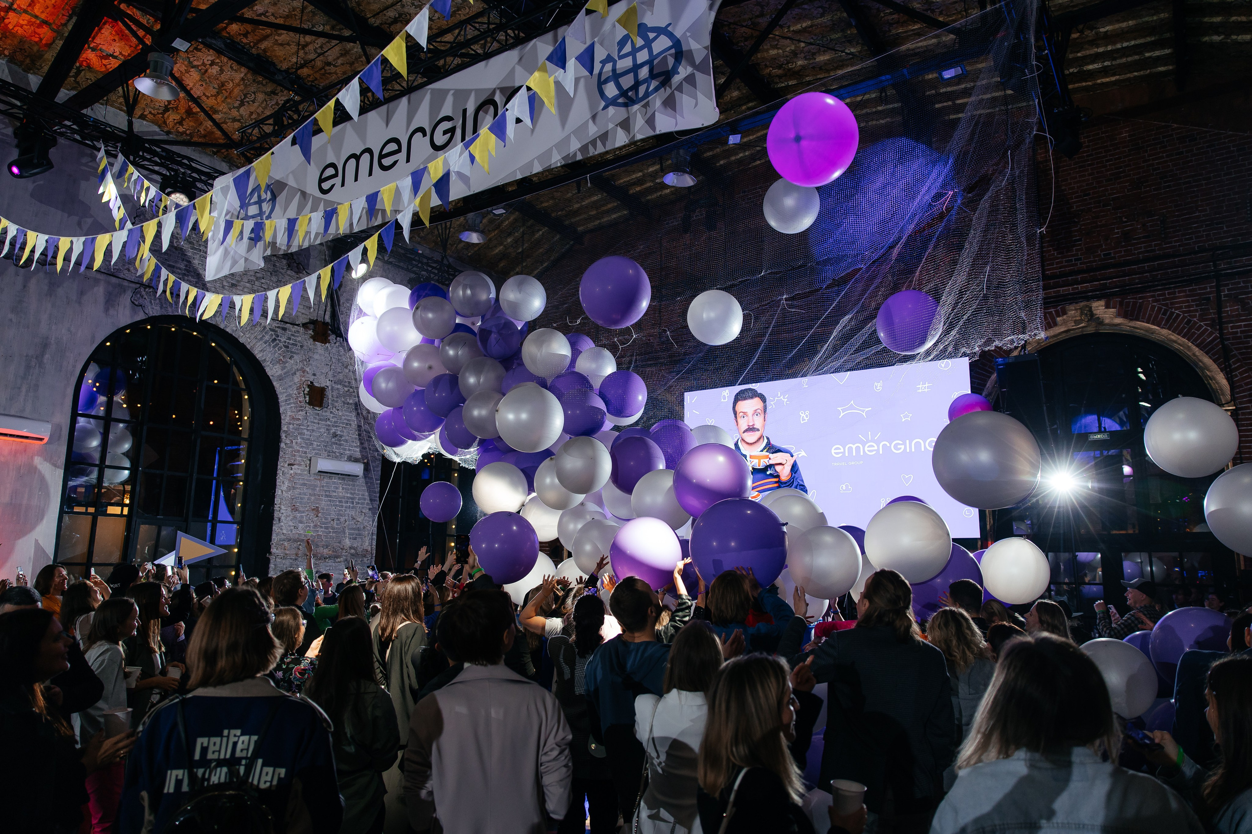 Emerging Travel Group / Тед Лассо. Свадебный и семейный фотограф