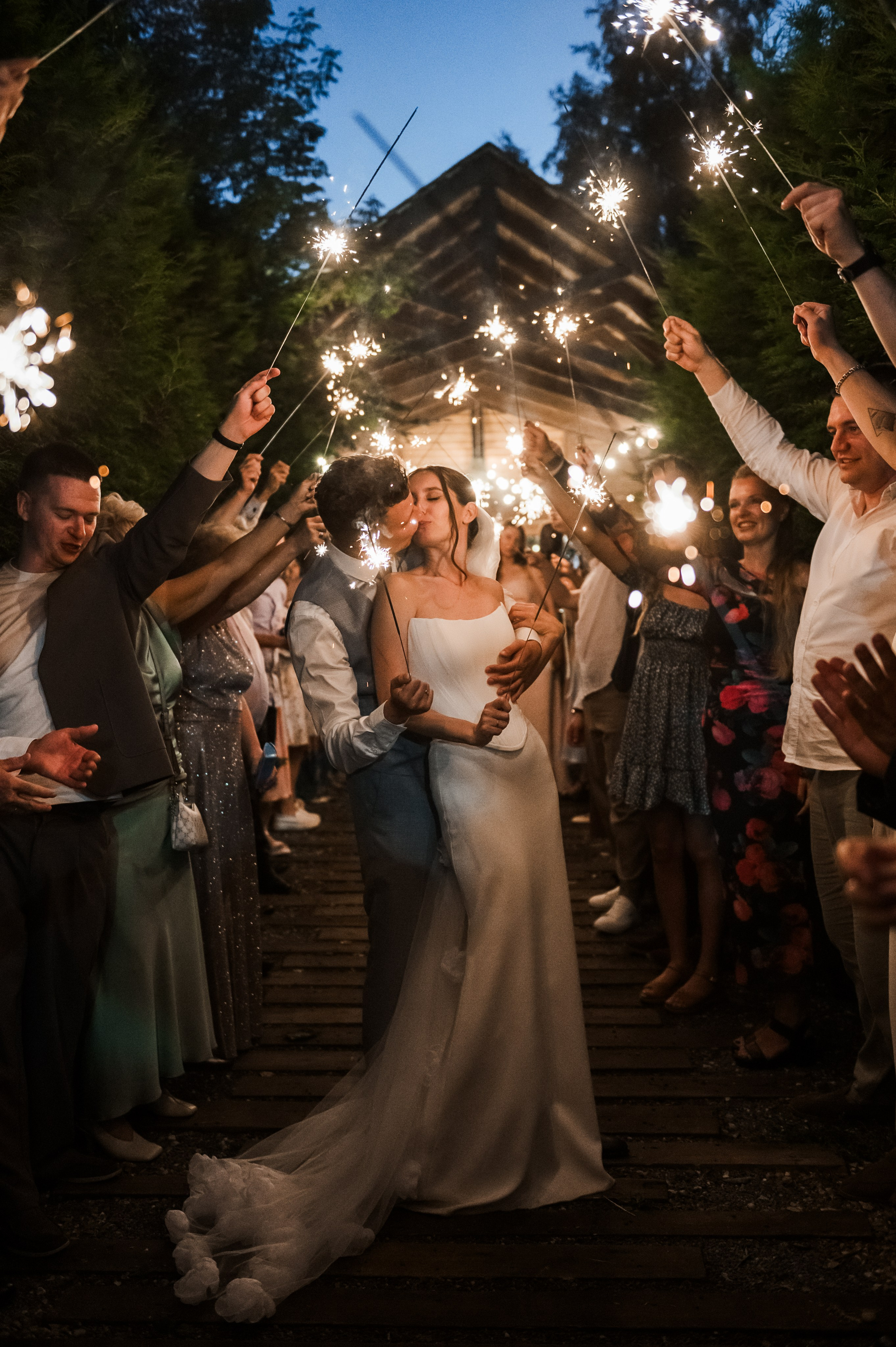 Ангелина и Вадим. Организация свадеб под ключ в Раменском