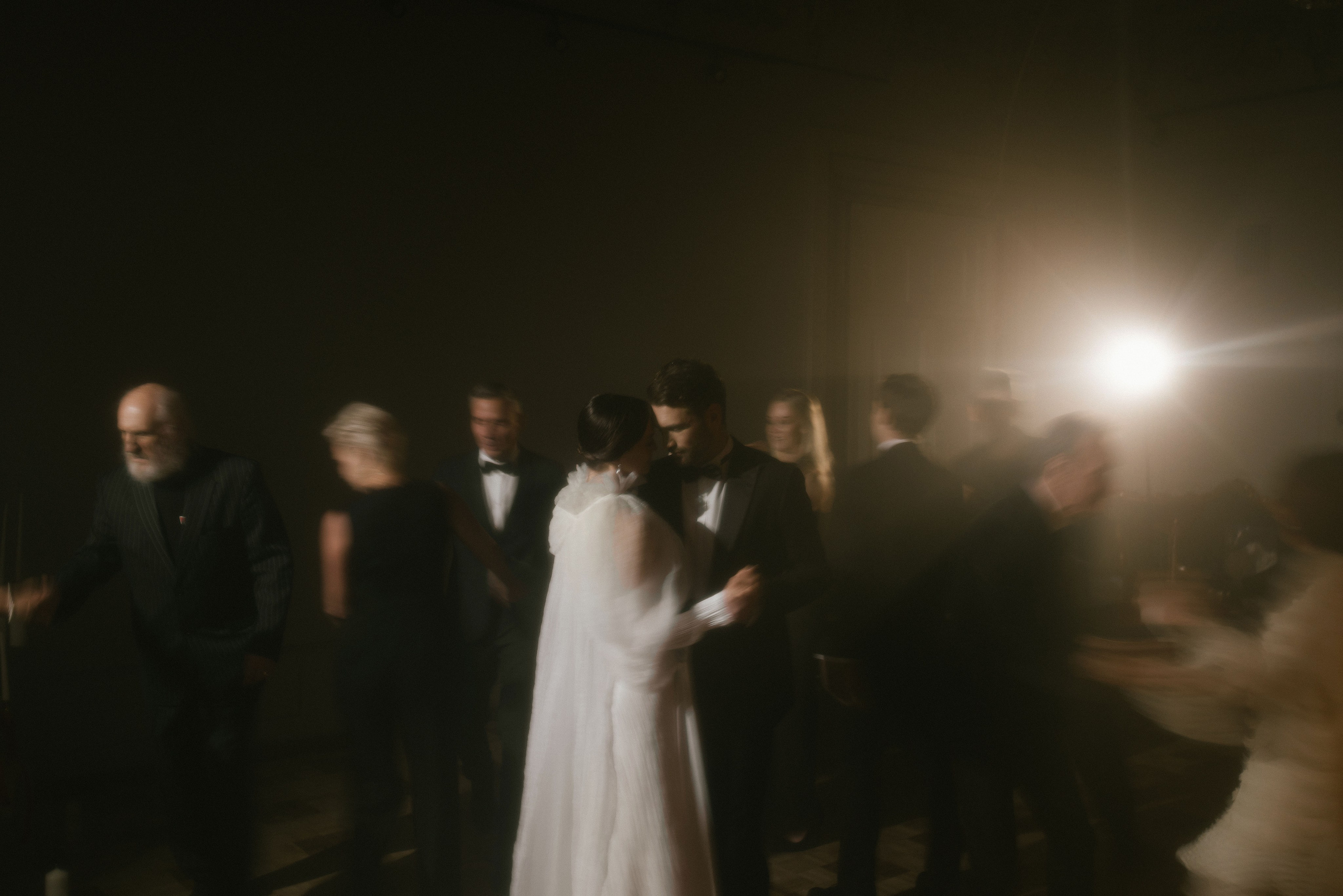 При свечах…. Свадебный фотограф в Москве