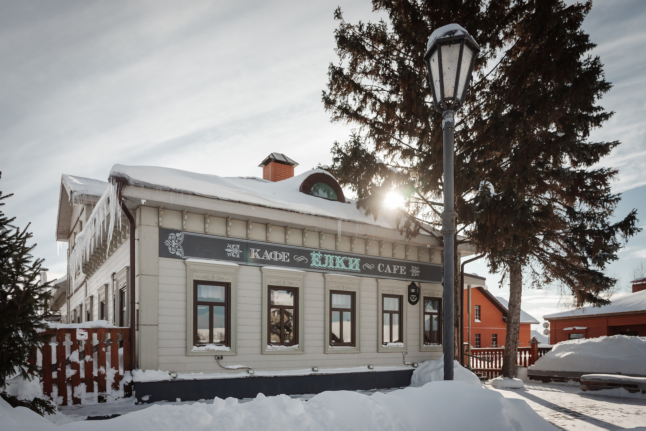 Интерьер и экстерьер. Люксмедиа — это команда фотографов и видеографов. Город Казань. Дамир Сафин