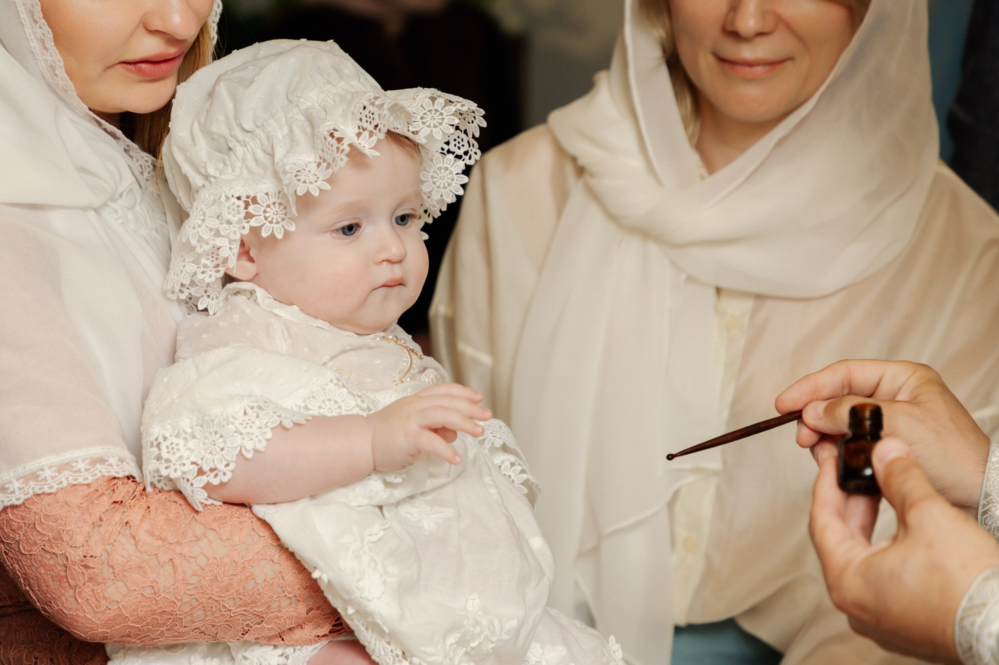 Церковь чудотворной иконы Божией Матери Всех Скорбящих Радость с грошиками. Фотограф на крещение в Санкт Петербурге