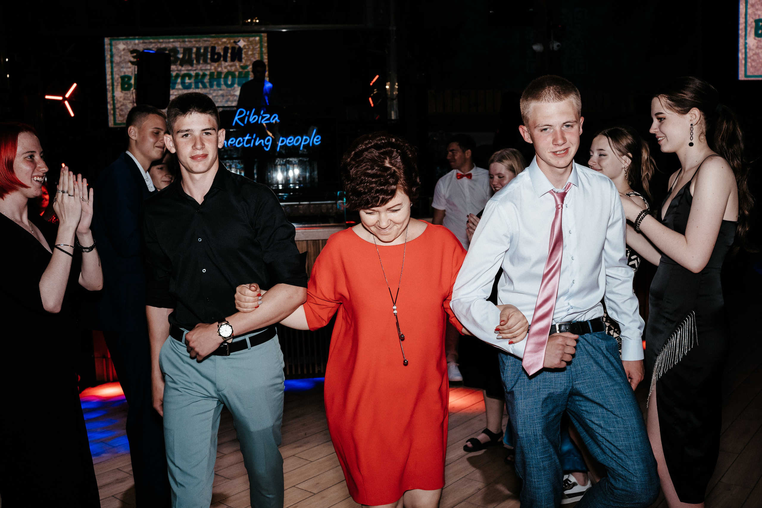 Выпускной «Ribiza». Свадебный фотограф в Симферополе