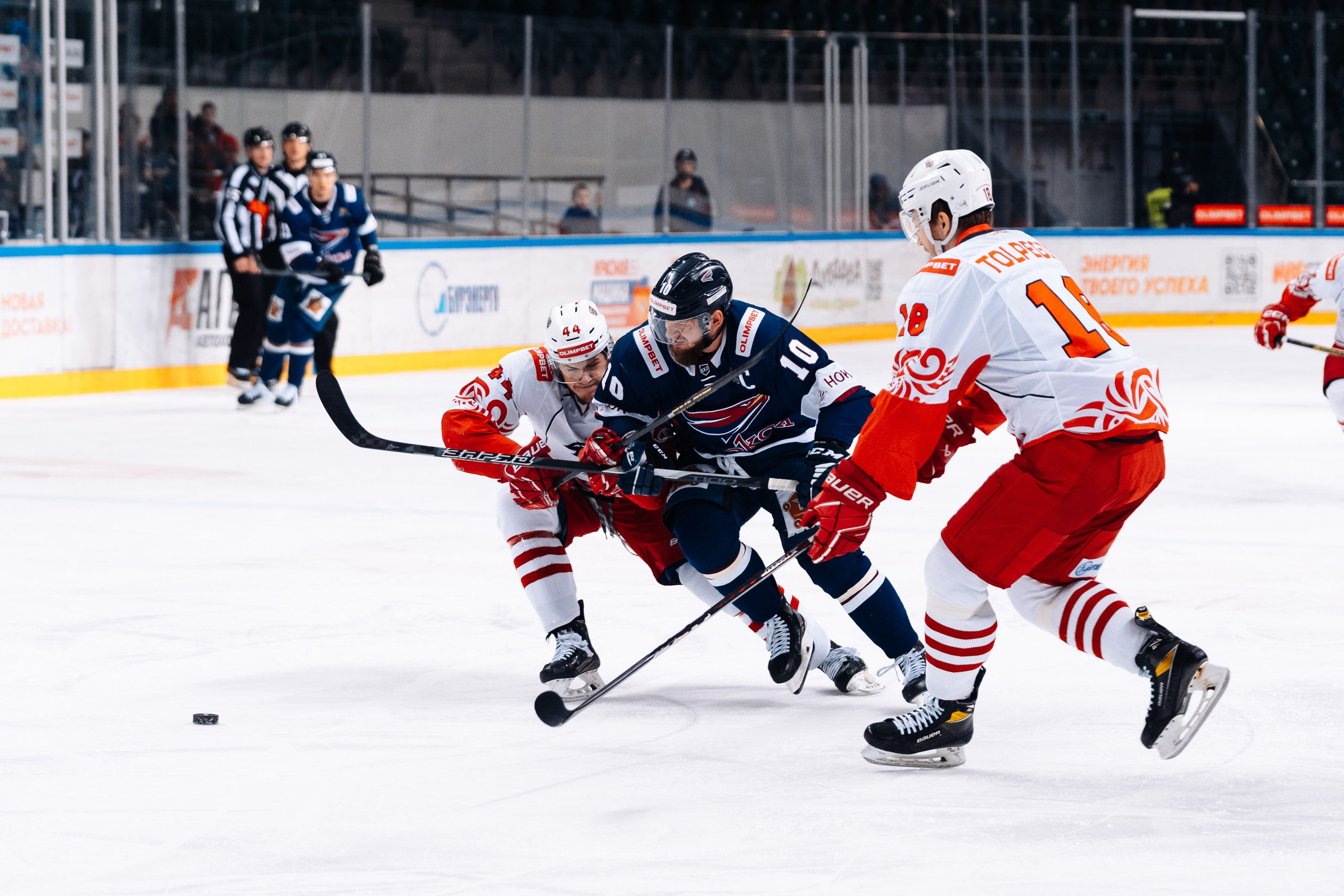 Хоккей. Репортажный фотограф Красноярск Алекс Чампакхам