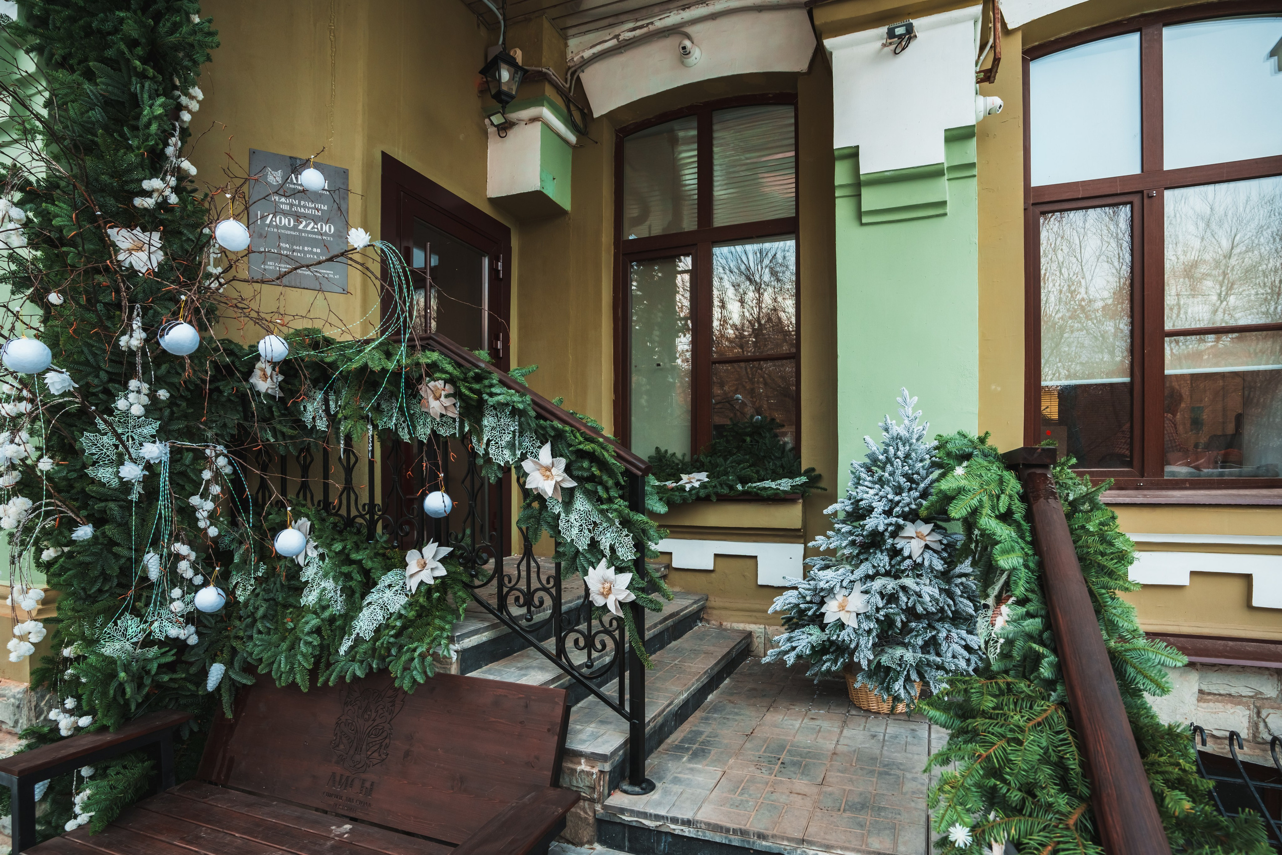 Кафе «Лисы, спички, два стола». Фотограф Казань