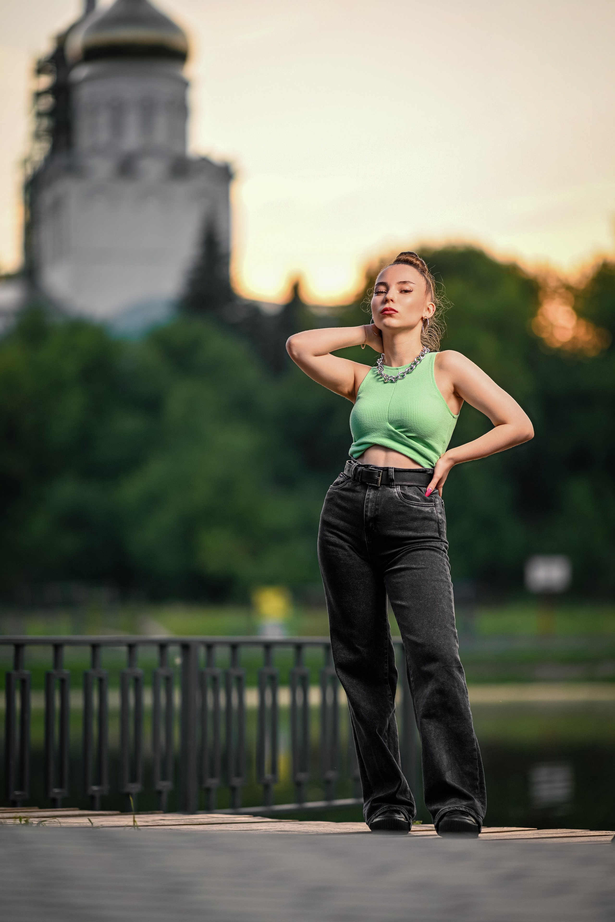 Арина — Алиса — летняя прогулка. Фотограф Москва