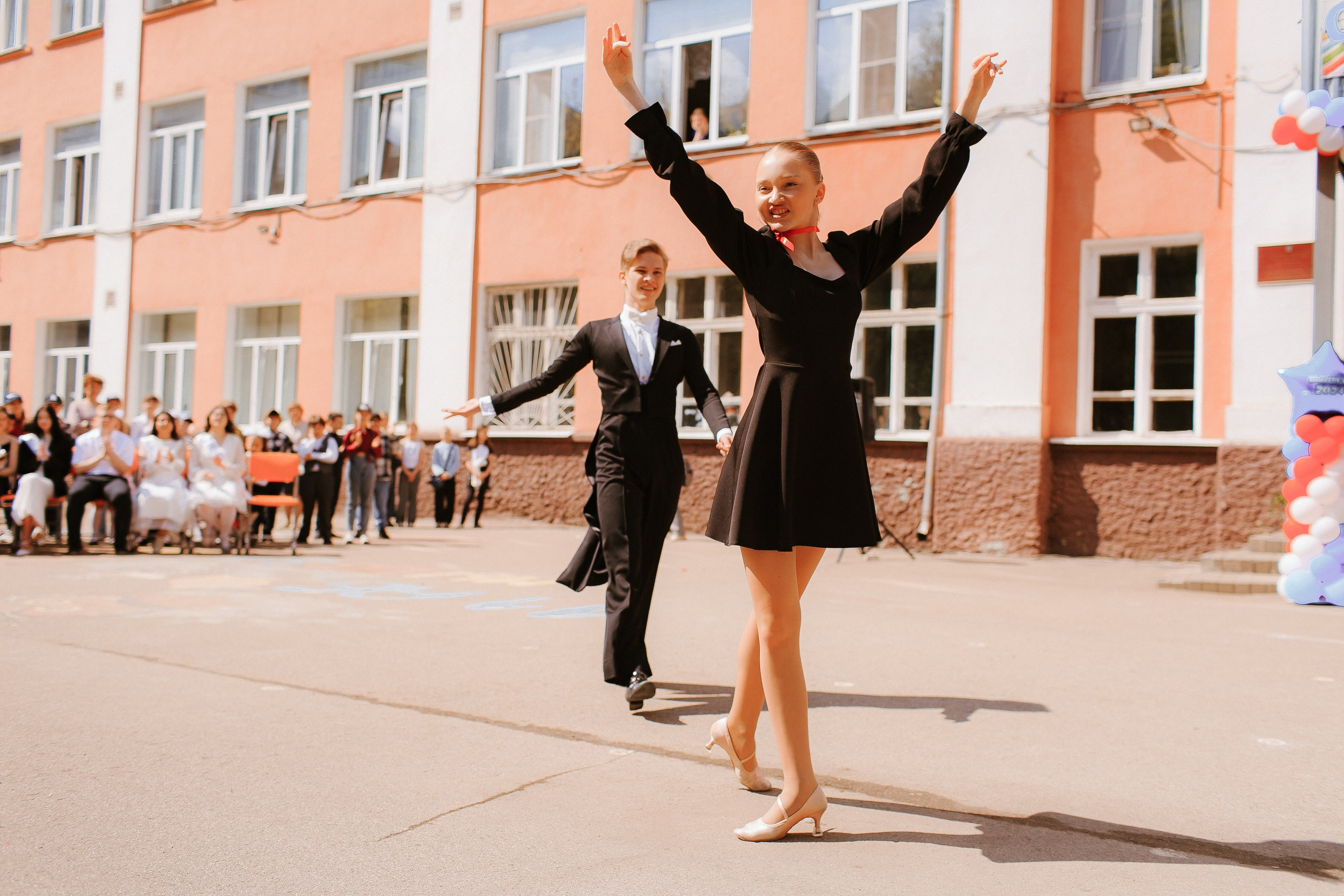 Портфолио фотографа на последний звонок. Свадебный и репортажный фотограф в Ярославле и Санкт-Петербурге Роман Микрюков