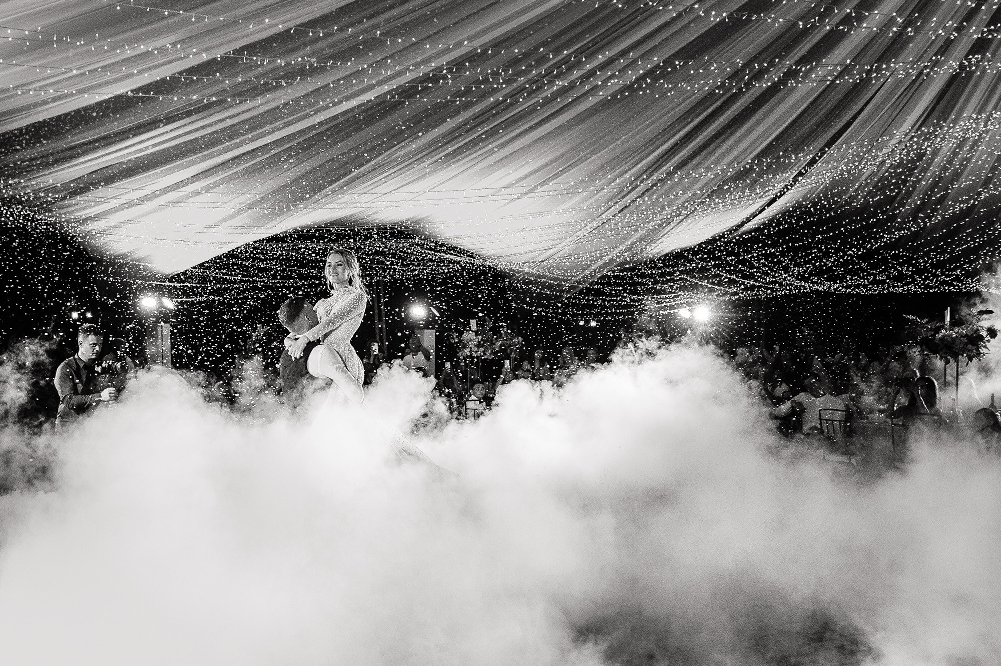 Сейчас она скажет ему ДА. Свадебный коммерческий фотограф Ростов-на-Дону, Москва