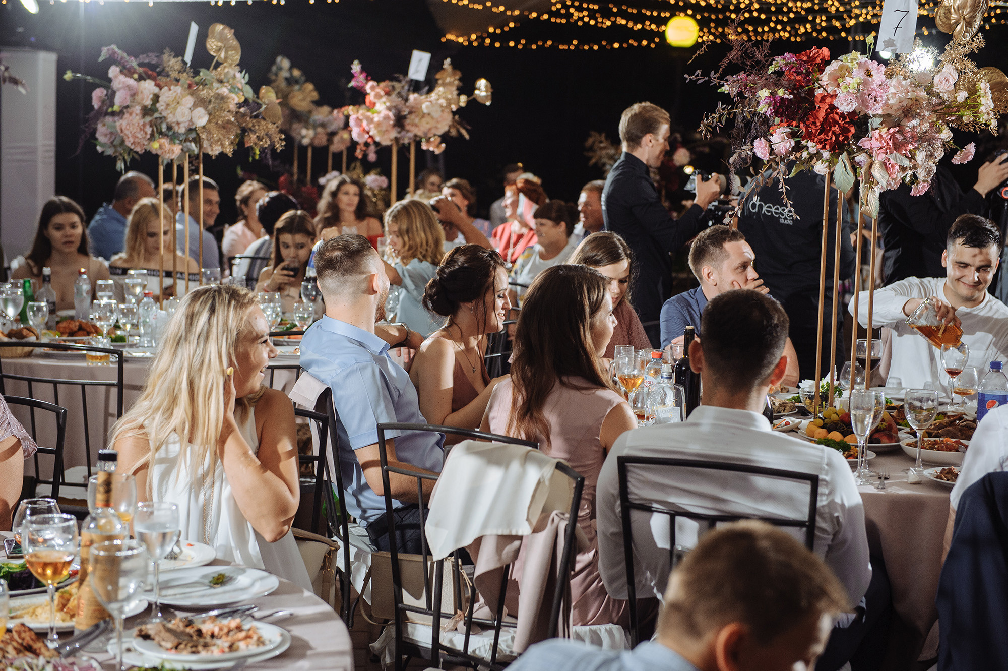 Сейчас она скажет ему ДА. Свадебный коммерческий фотограф Ростов-на-Дону, Москва
