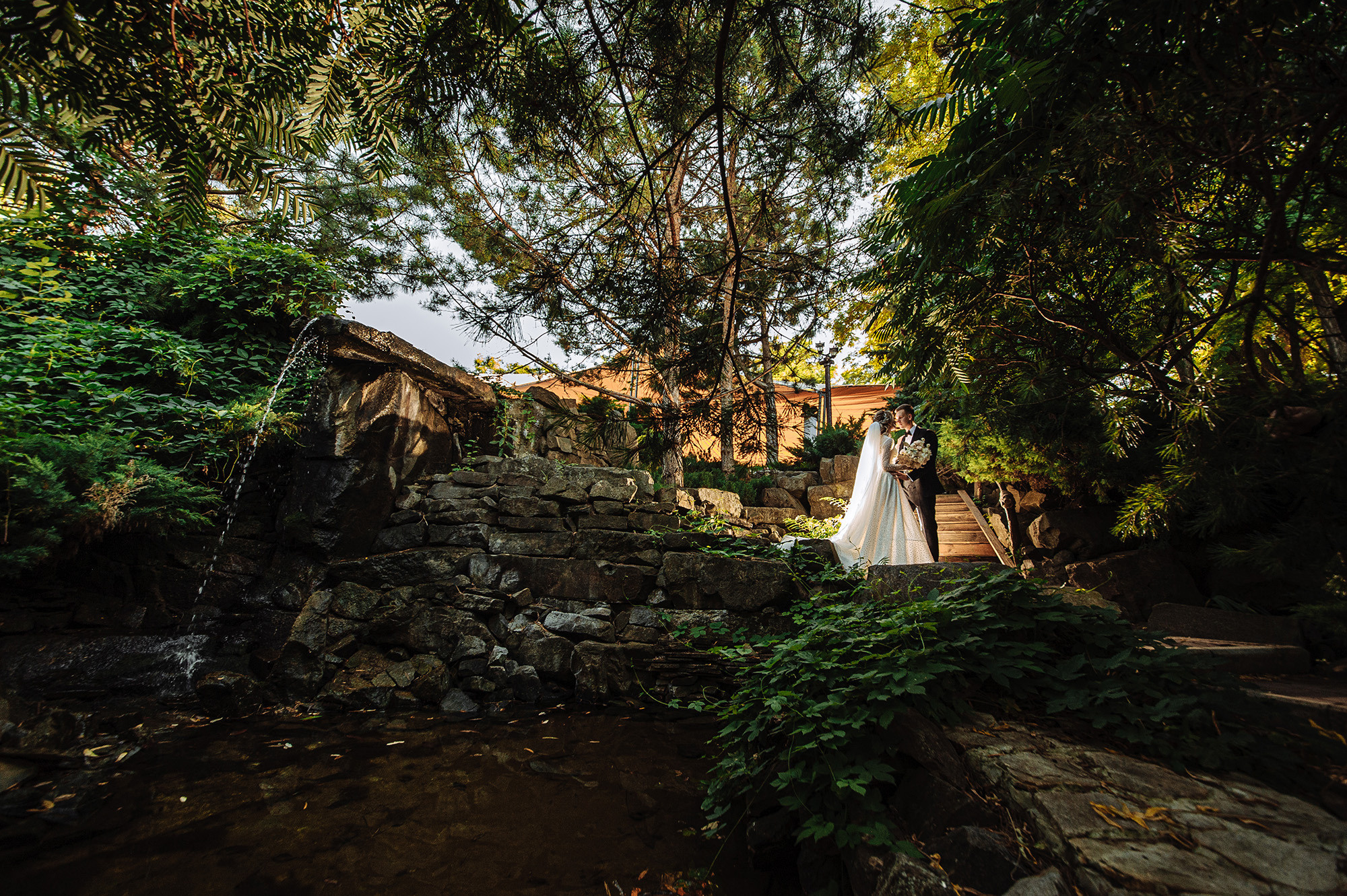 Сейчас она скажет ему ДА. Свадебный коммерческий фотограф Ростов-на-Дону, Москва