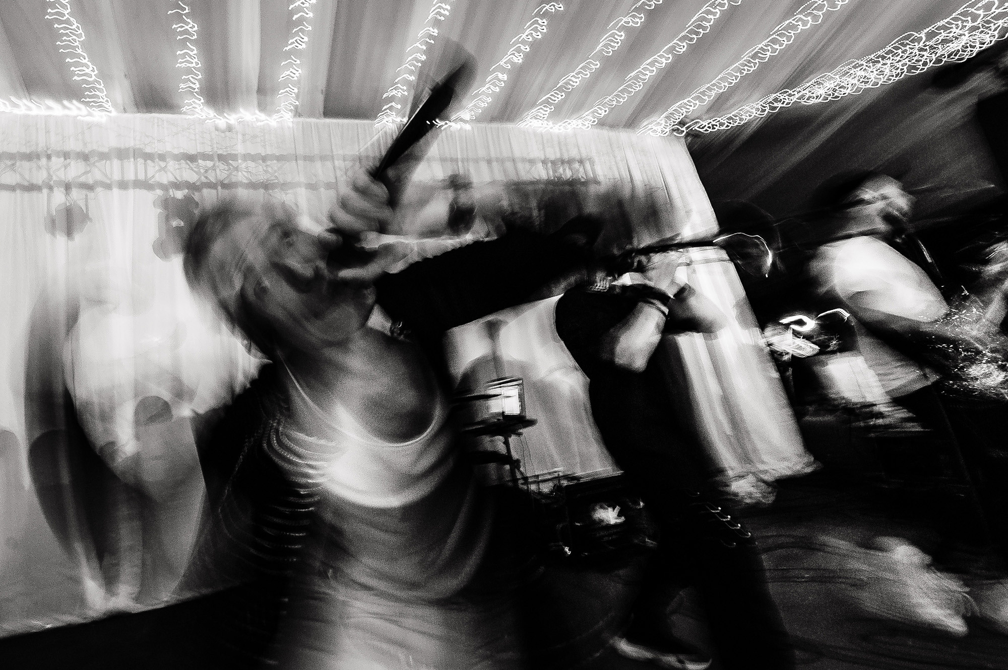 Сейчас она скажет ему ДА. Свадебный коммерческий фотограф Ростов-на-Дону, Москва