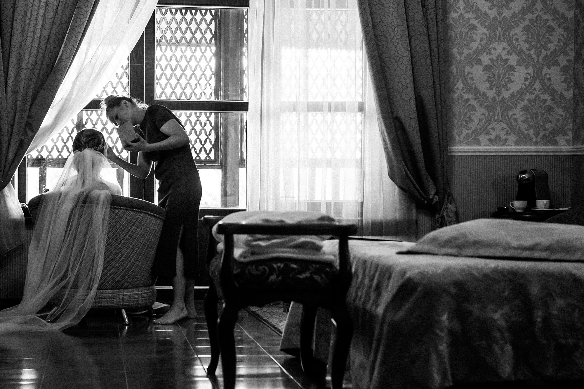 Сейчас она скажет ему ДА. Свадебный коммерческий фотограф Ростов-на-Дону, Москва