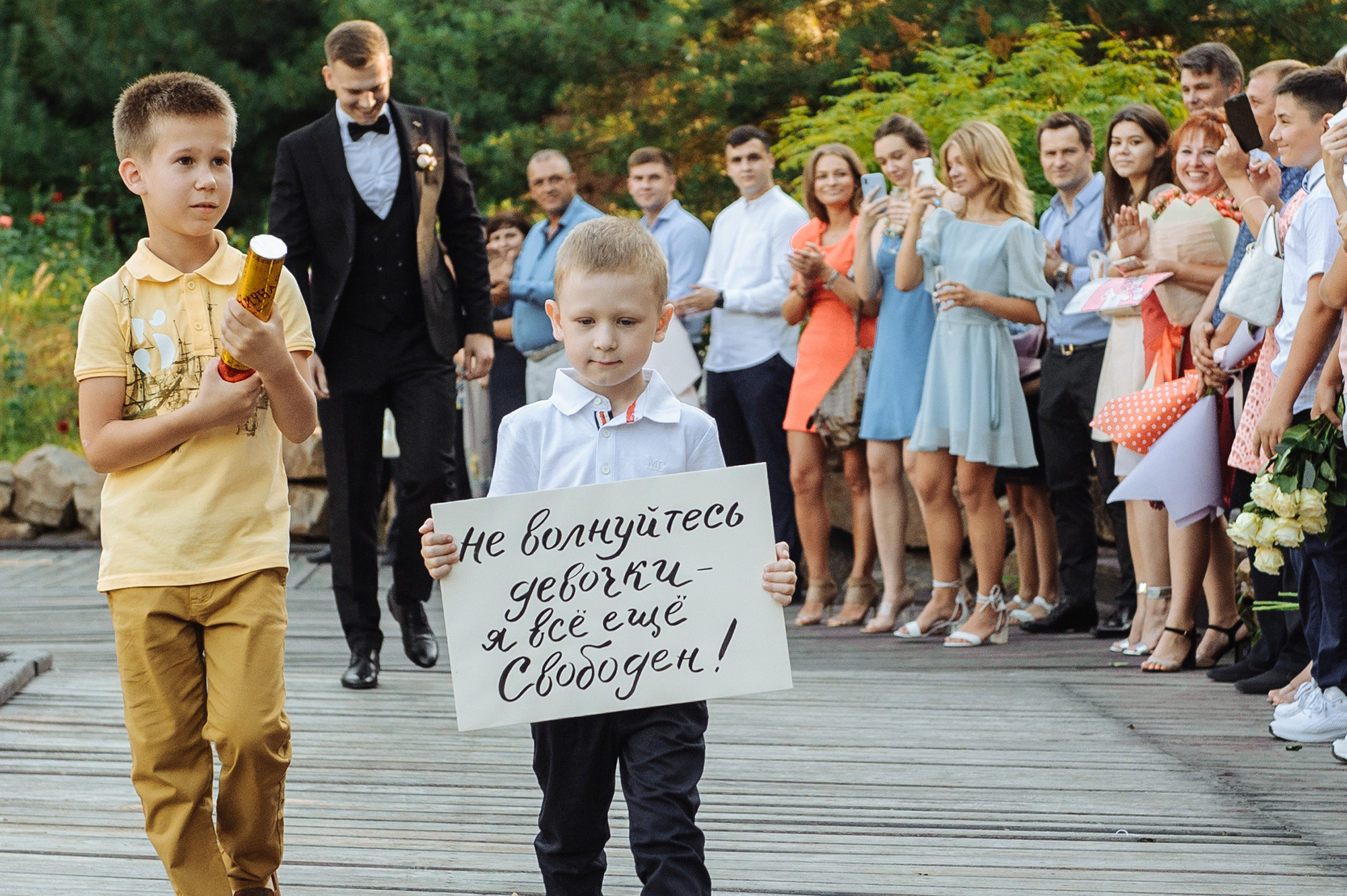 Сейчас она скажет ему ДА. Свадебный коммерческий фотограф Ростов-на-Дону, Москва