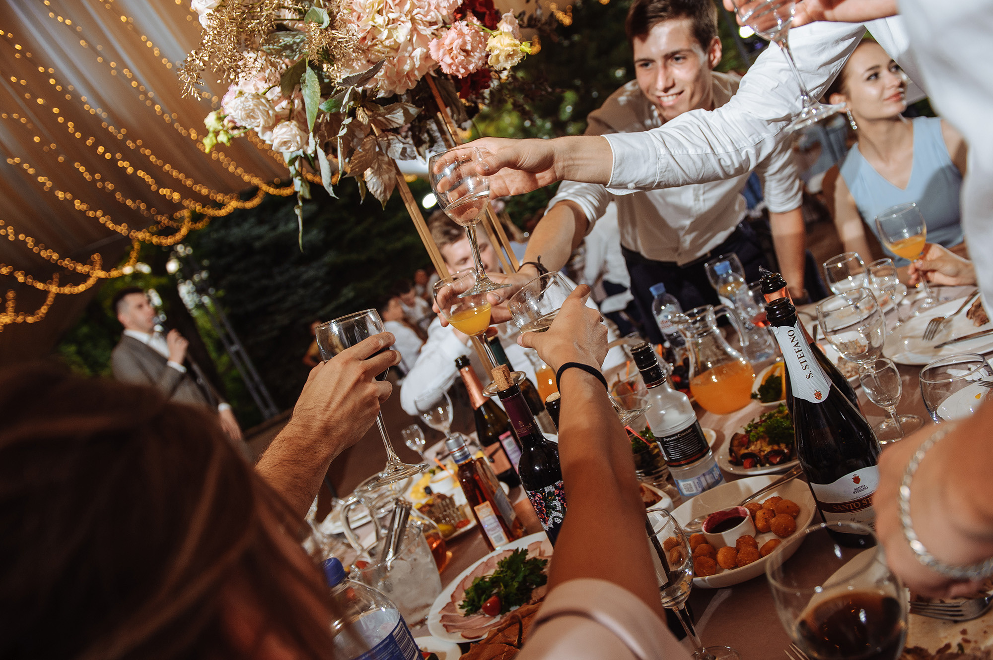 Сейчас она скажет ему ДА. Свадебный коммерческий фотограф Ростов-на-Дону, Москва