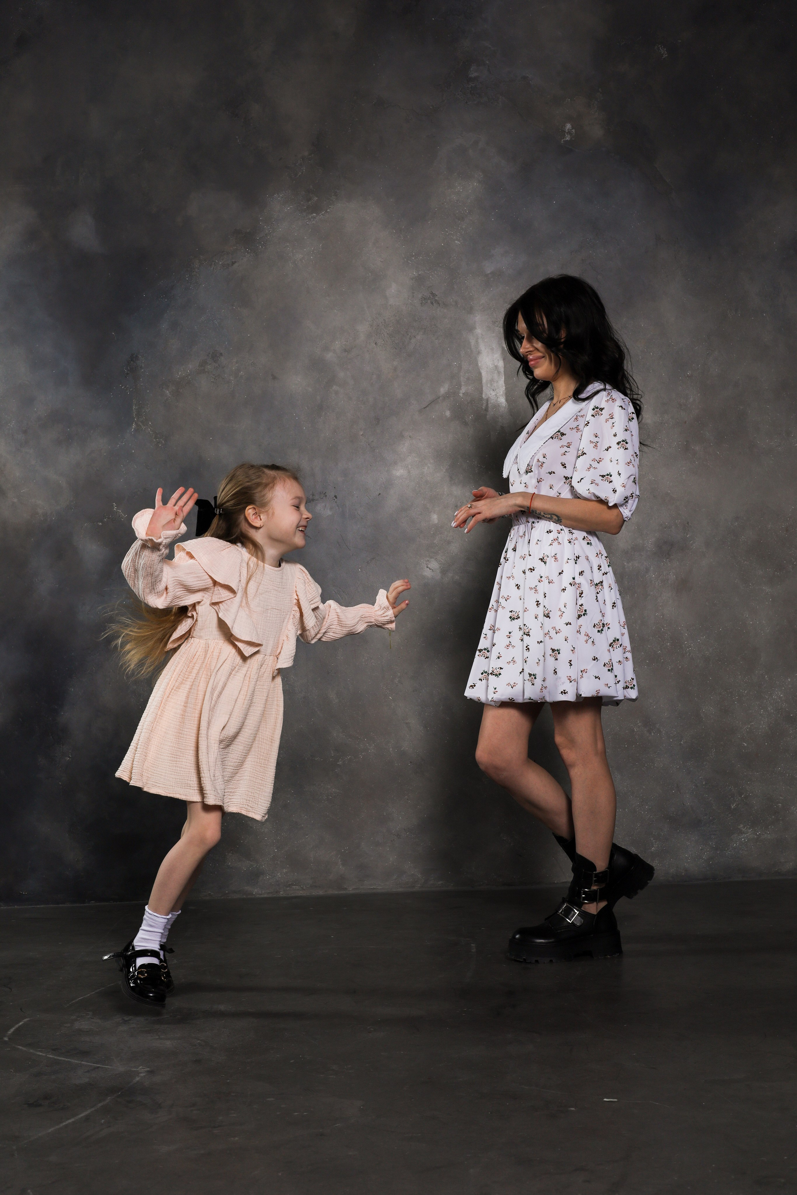 Дарья и Алиса. Настя Лекса. фотограф г. Красноярск