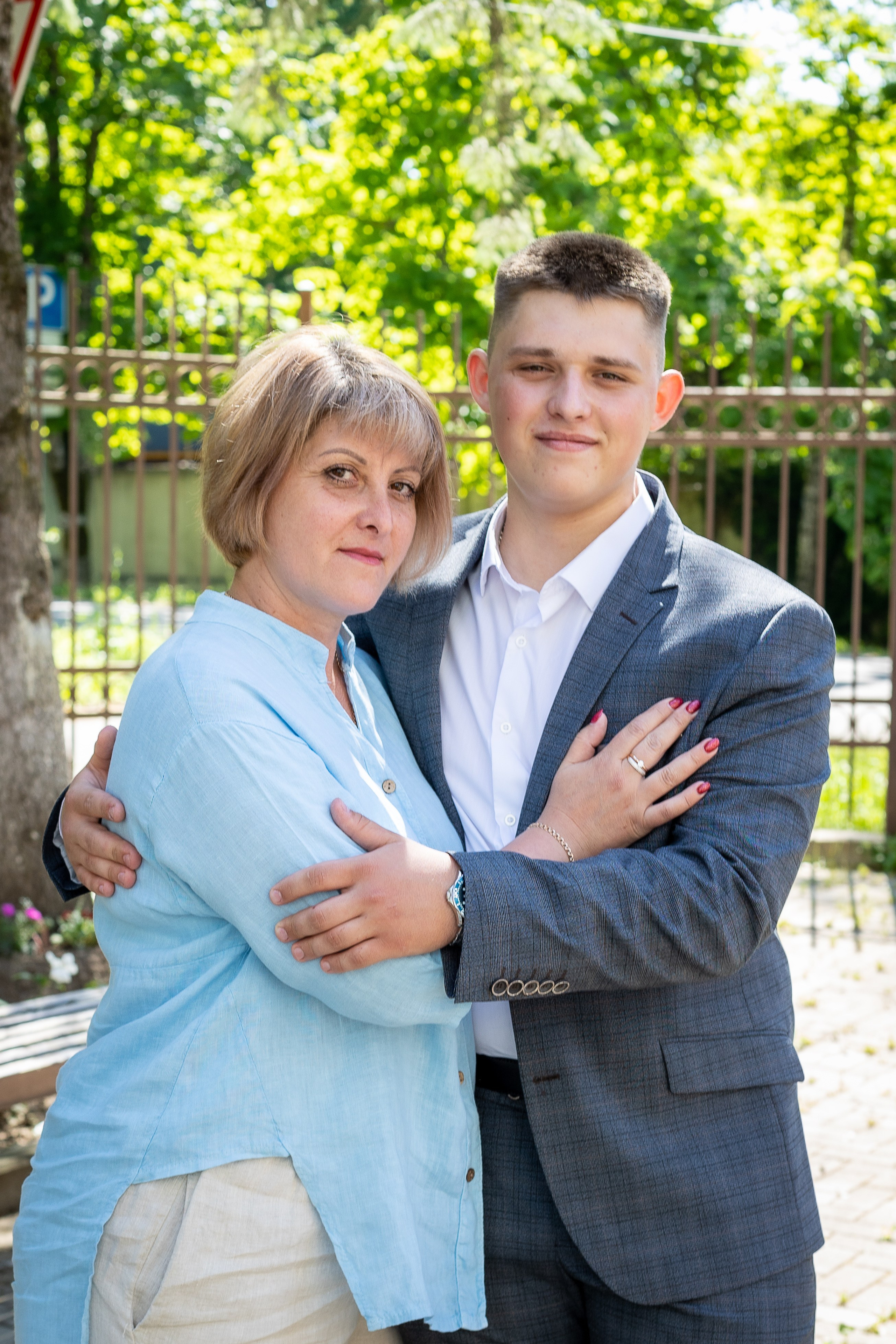 Вручение аттестата 2025. Выпускные альбомы Майкоп, Краснодар Елена Золотарева