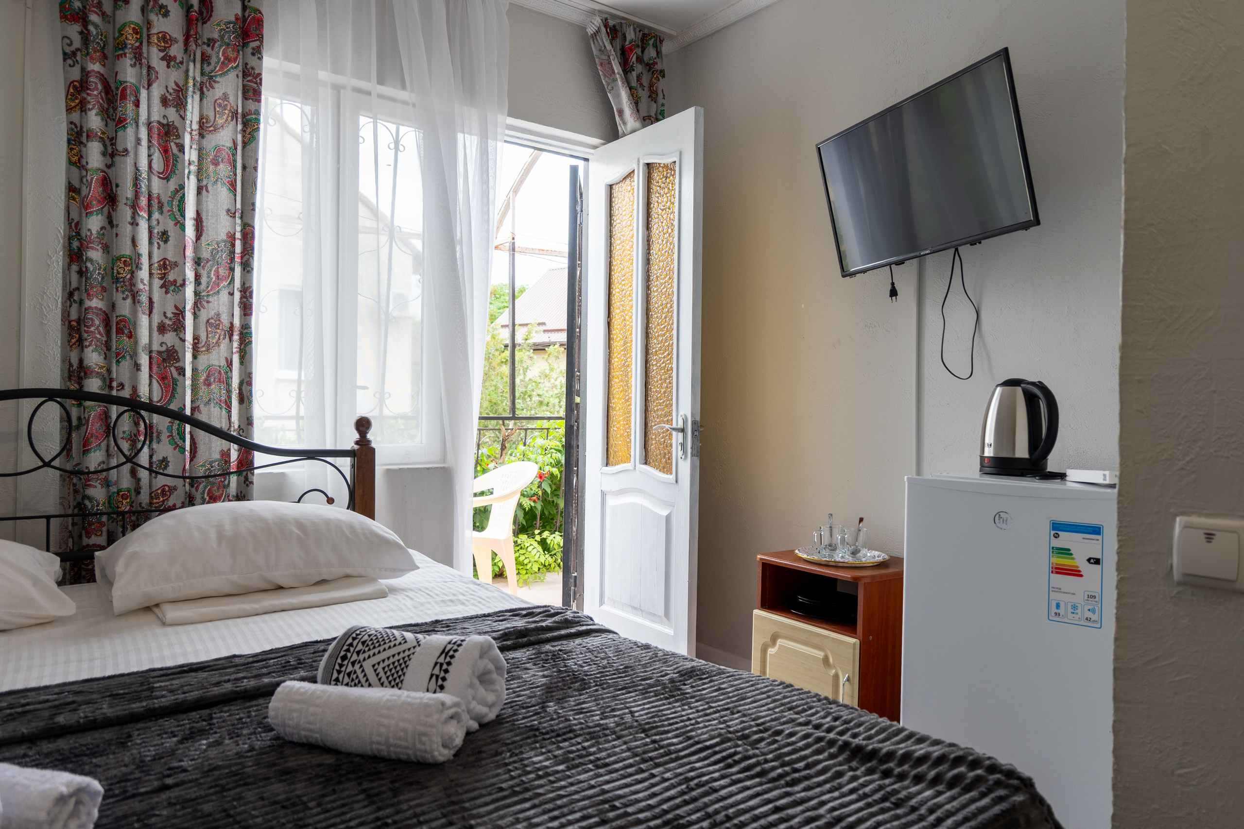 Мини-отель на базе отдыха «Прибой». Фотограф в Крыму Эдуард Дубинин