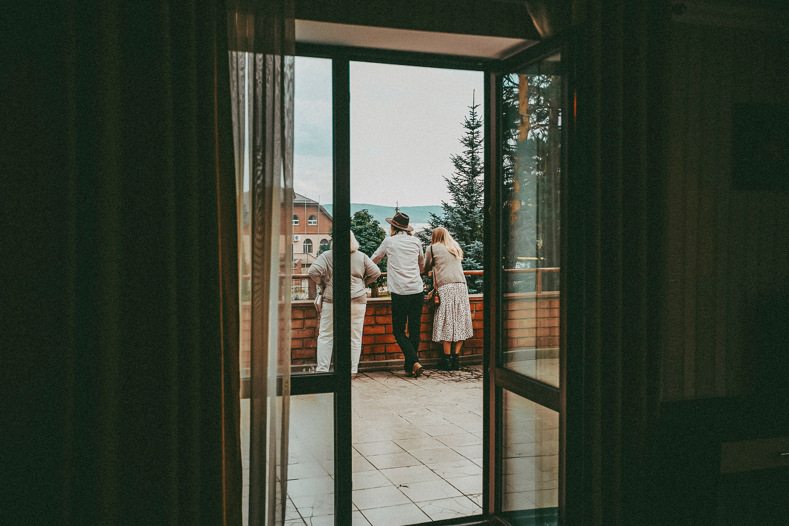 Свадебная фотосессия в парк-отеле. Фотограф в городе Самара Александр Гераськин