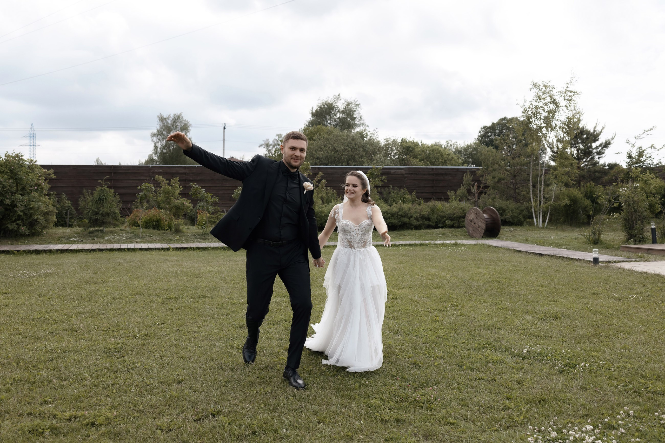 Артем и Вера. Свадебный фотограф и видеограф Юрий и Эля Дубинины