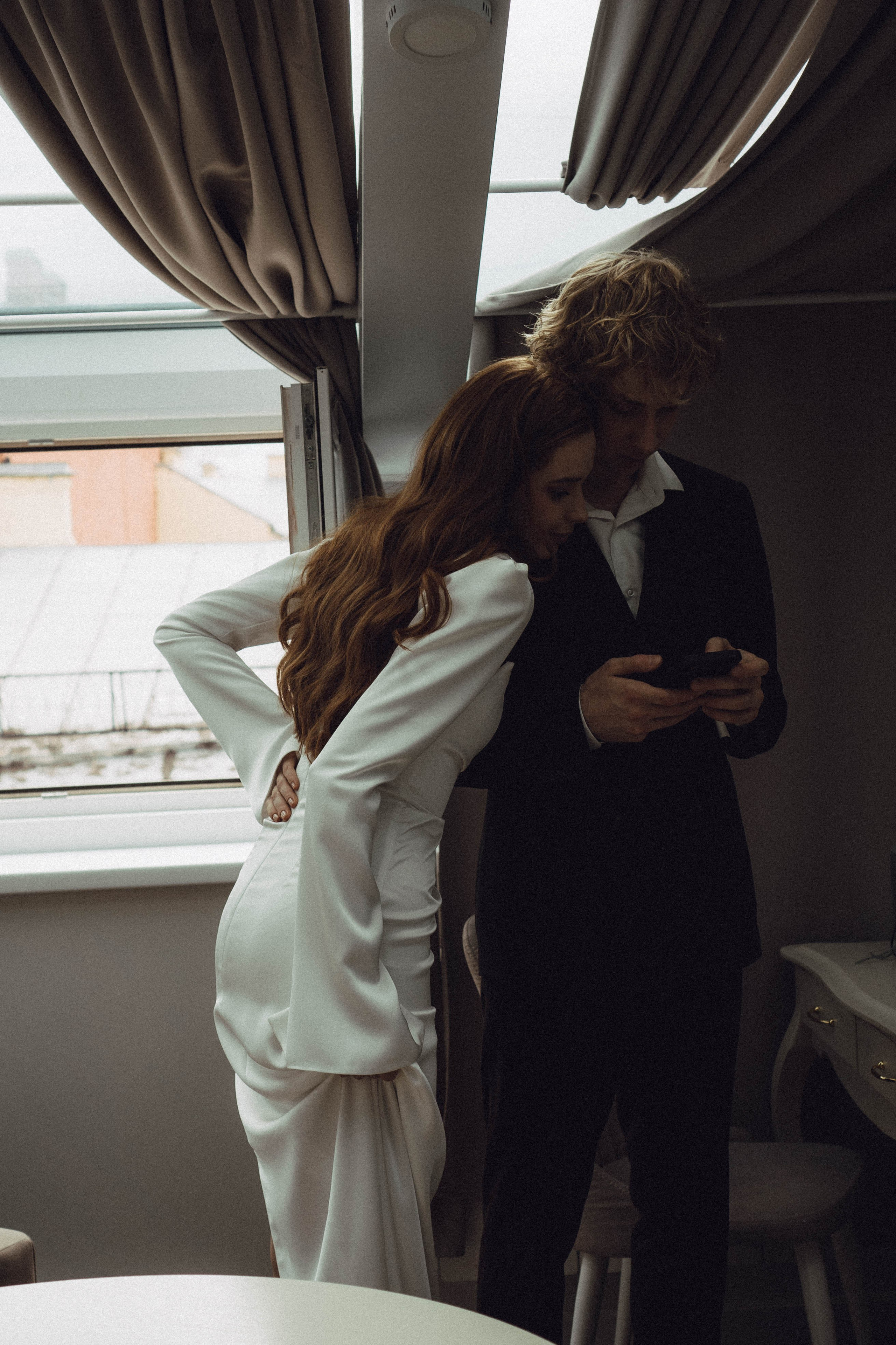 СВАДЕБНАЯ СЬЕМКА В ОТЕЛЕ. СБОРЫ ЖЕНИХА И НЕВЕСТЫ И ТАКЖЕ ТОР И ПОДГОТОВКА К ПРОГУЛКЕ. Профессиональный фотограф, Санкт-Петербург — Виктория Богомолова