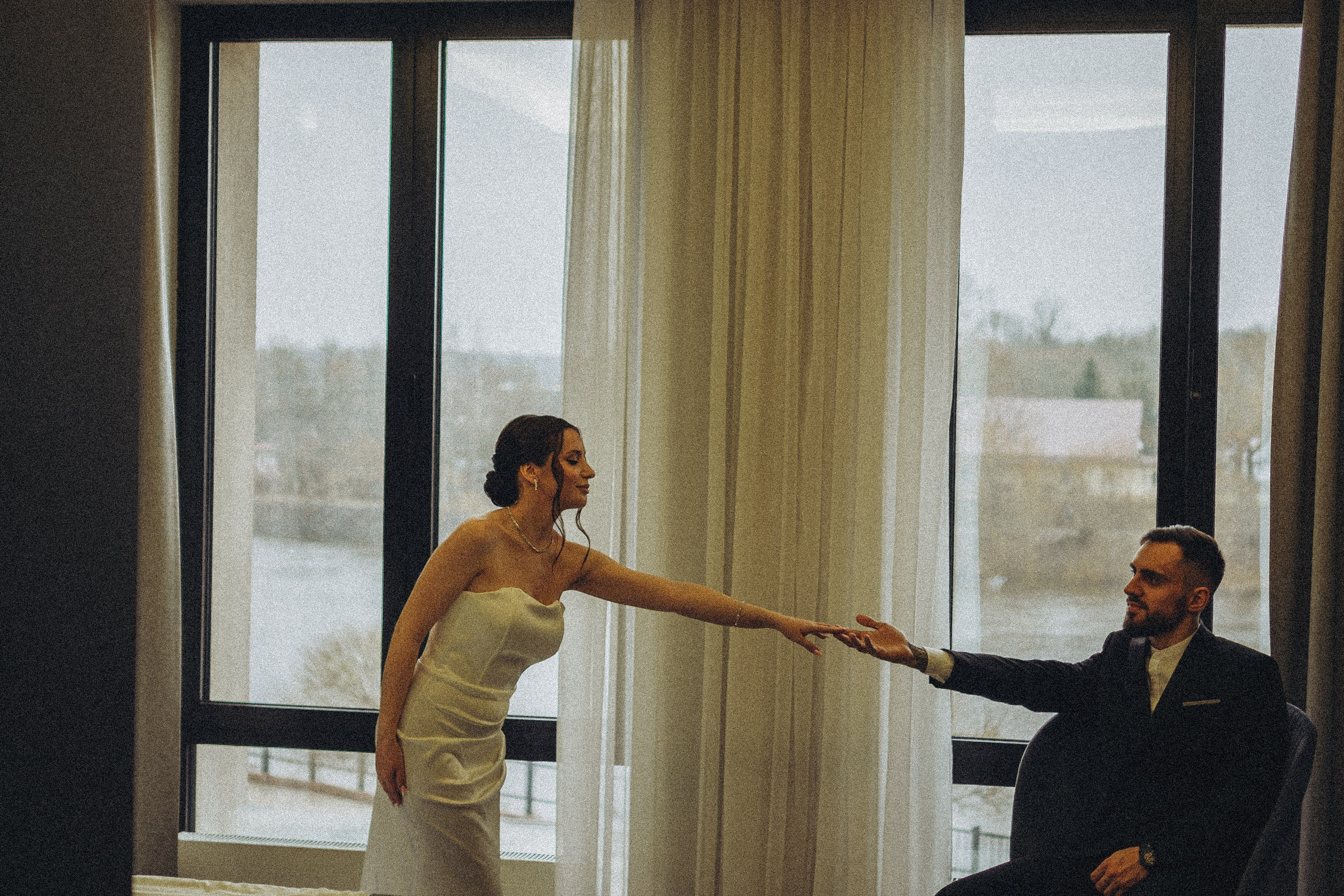 СВАДЕБНАЯ СЬЕМКА СБОРОВ ЖЕНИХА И НЕВЕСТЫ В ОТЕЛЕ И ТАКЖЕ ФОТОСЕССИИЯ В ОТЕЛЕЕ МЕГАПОЛИС БРЯНСК. Профессиональный фотограф, Санкт-Петербург — Виктория Богомолова