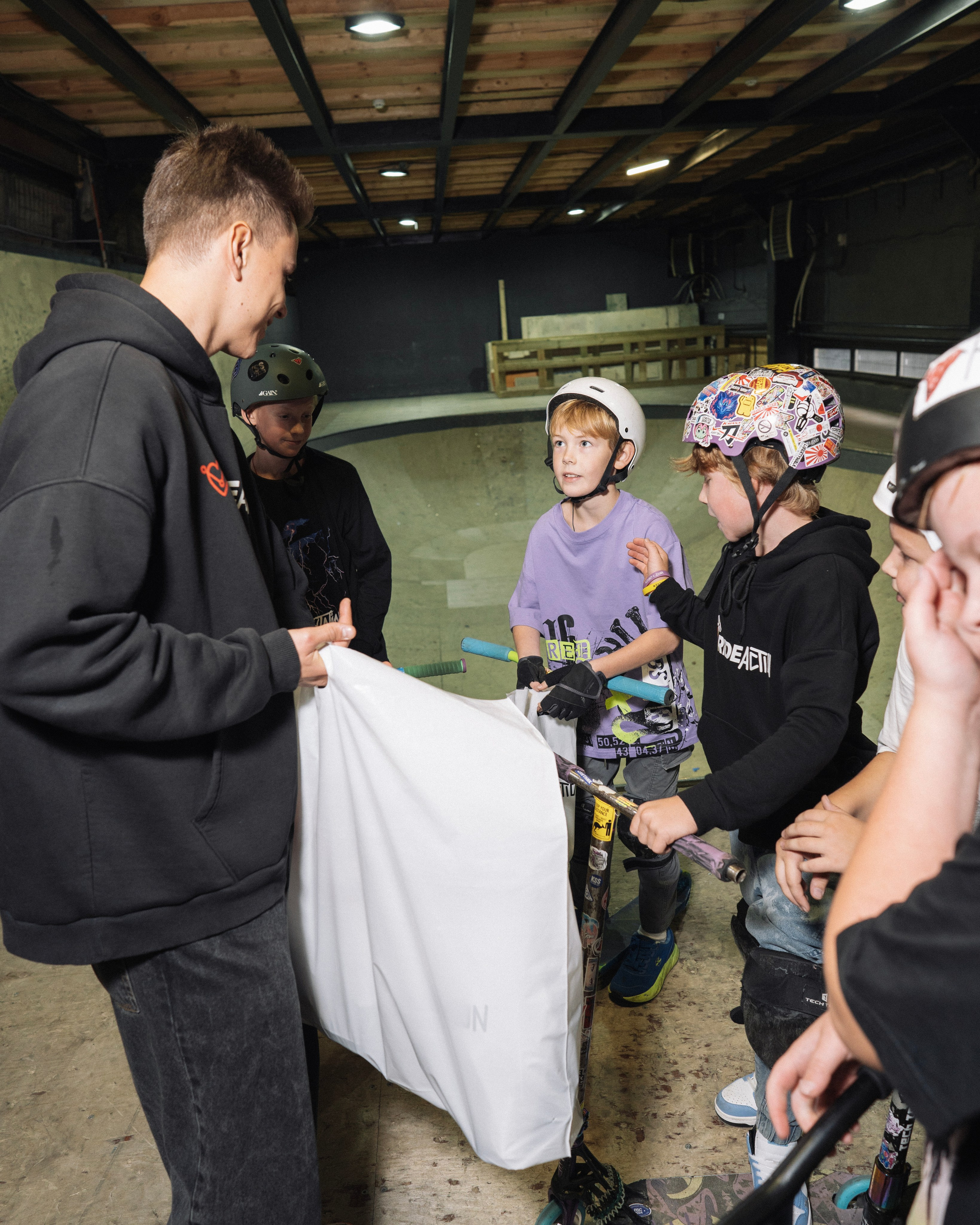 День рождение в скейтпарке. Axenov_eugene