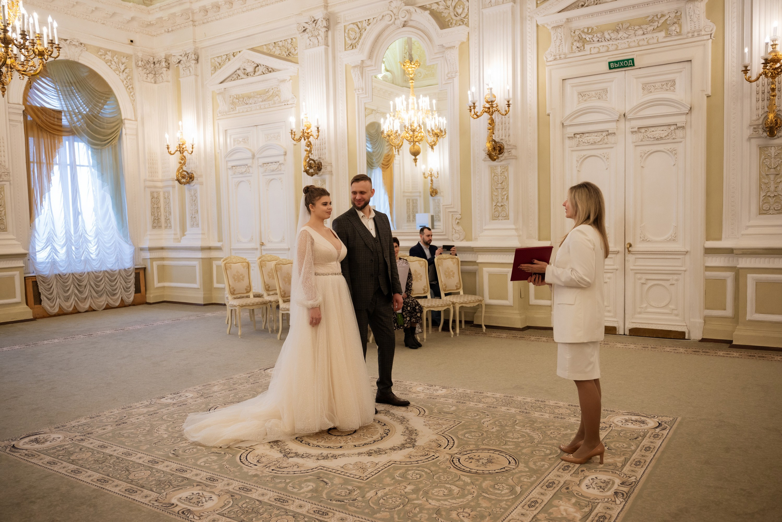 Алина и Денис | 14.12.23. Свадебный фотограф в Санкт-Петербурге Владислава Тюльпина