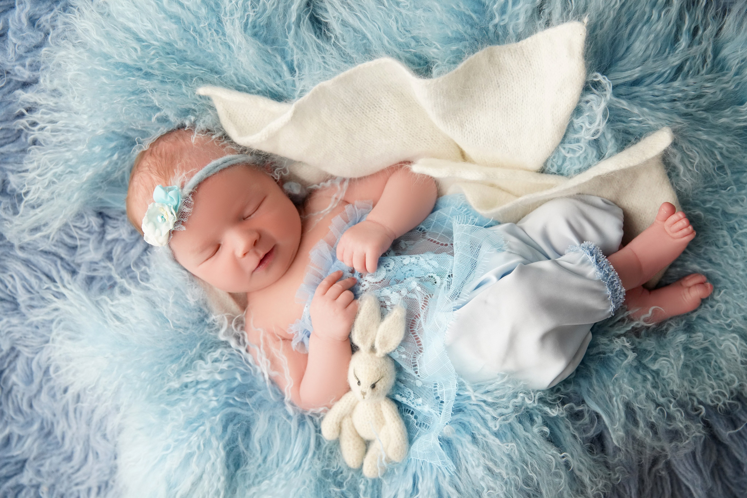 Девочки. Фотограф новорожденных. Семейный и детский фотограф в городе Сургуте