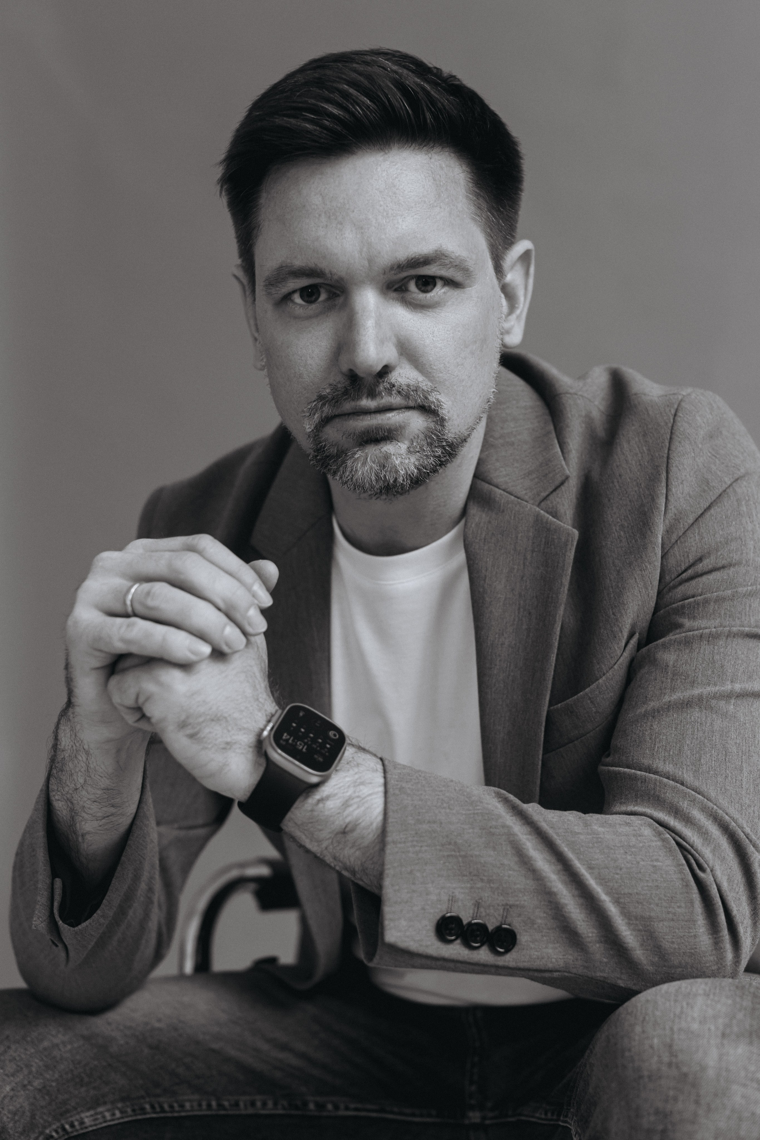 Бизнес-портрет во Владивостоке. Фотограф во Владивостоке Антон Блохин