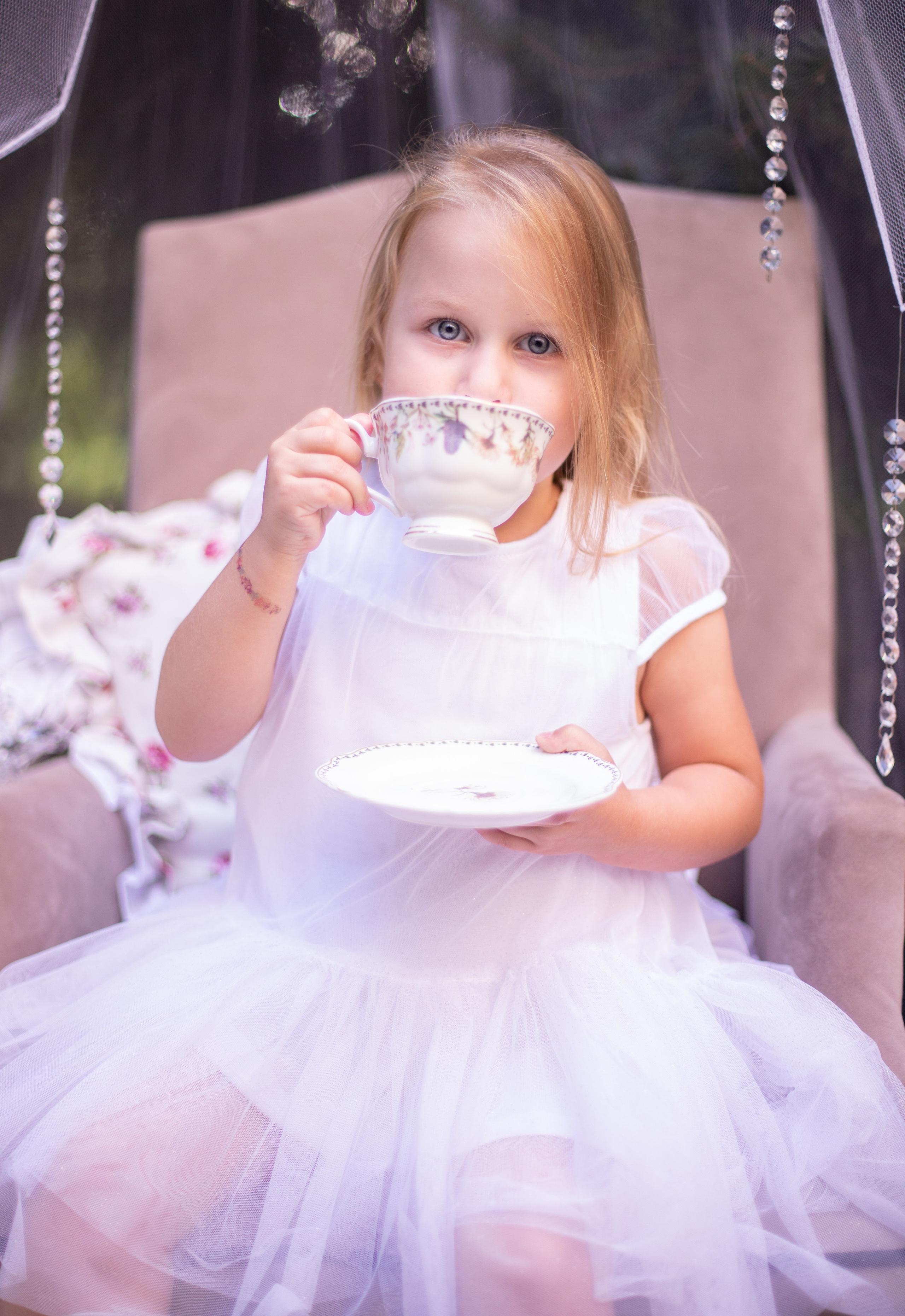 Алиса в стране чудес. Лучший фотограф Краснодара (по версии моей мамы)