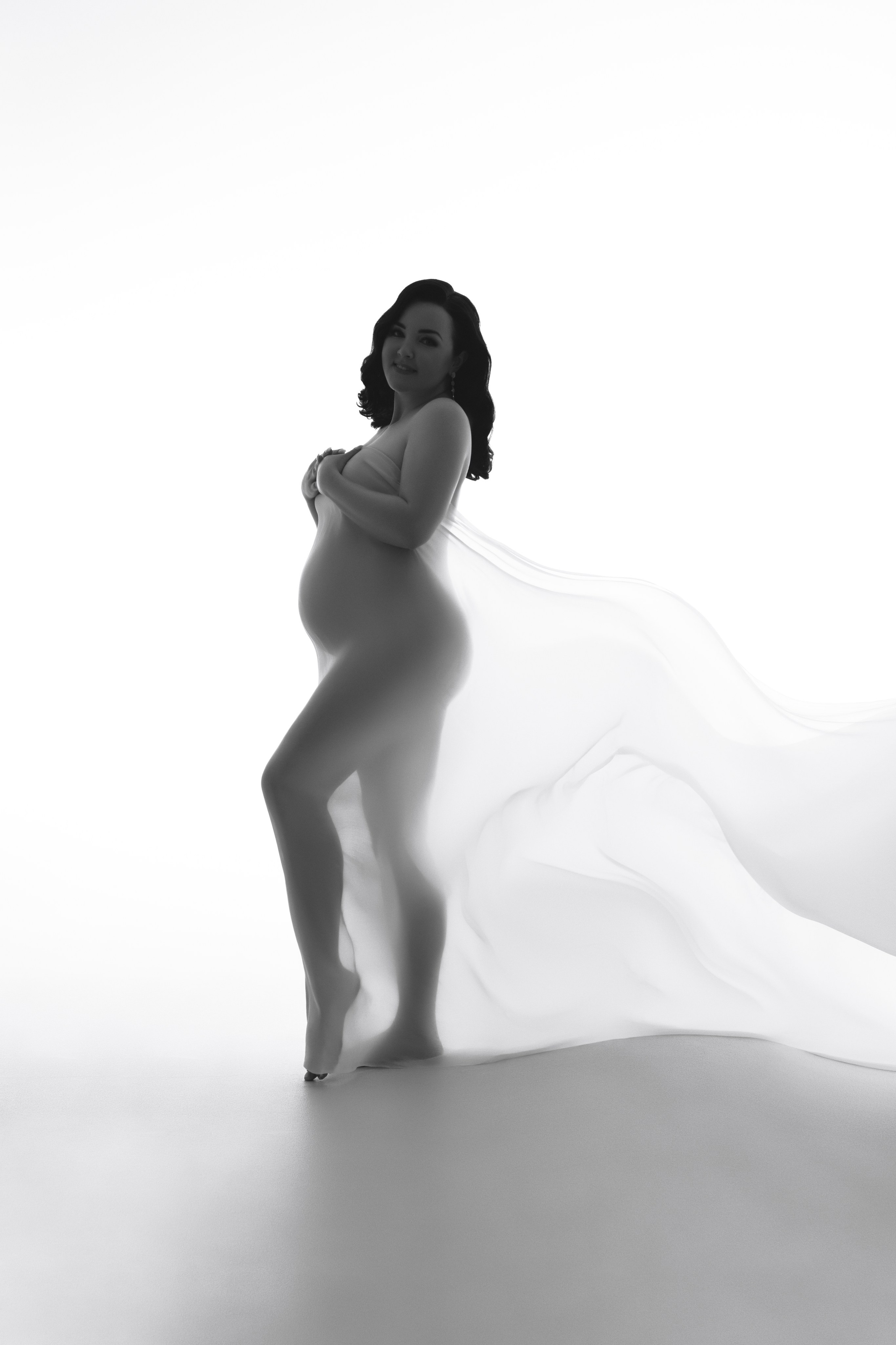 Кадры с летящей тканью. Фотограф беременности в Крыму Бобкова Ирина